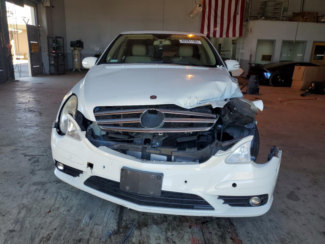 2008 Mercedes-benz R 350 Белый vin: 4JGCB65E08A075961