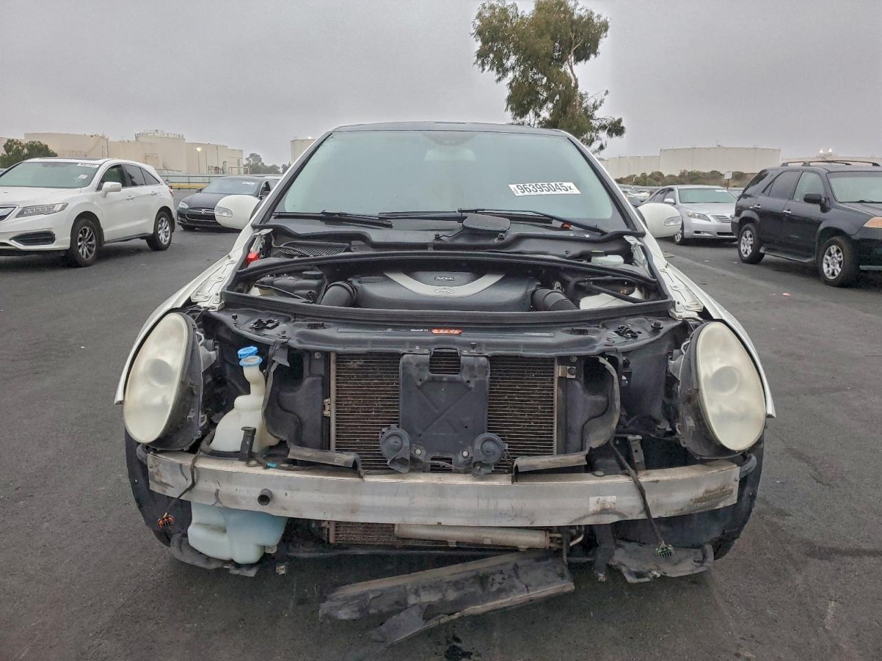 2008 Mercedes-benz R 350 White vin: 4JGCB65E08A080660