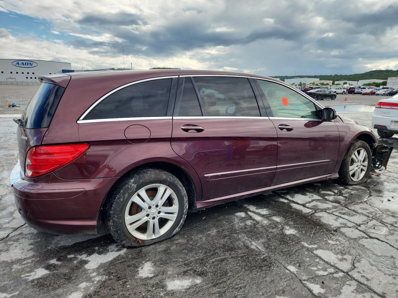 2008 Mercedes-benz R 350 Burgundy vin: 4JGCB65E08A082666
