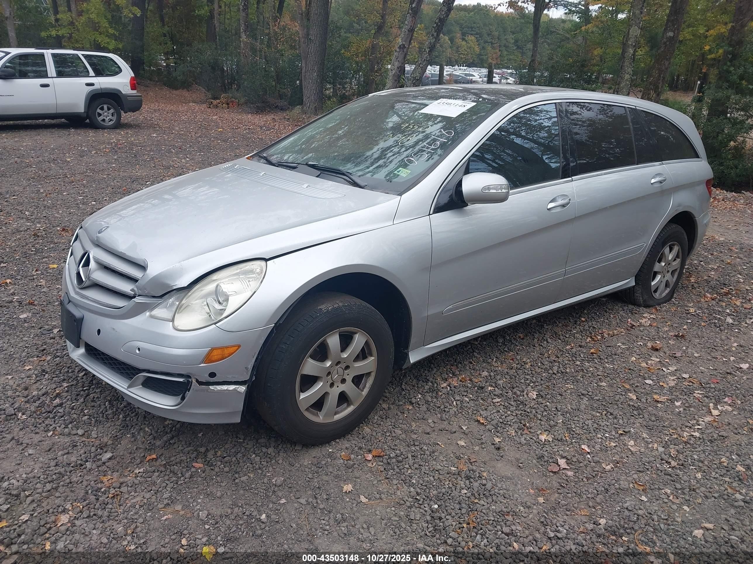 2007 Mercedes-benz R 350 4matic Silver vin: 4JGCB65E17A051618