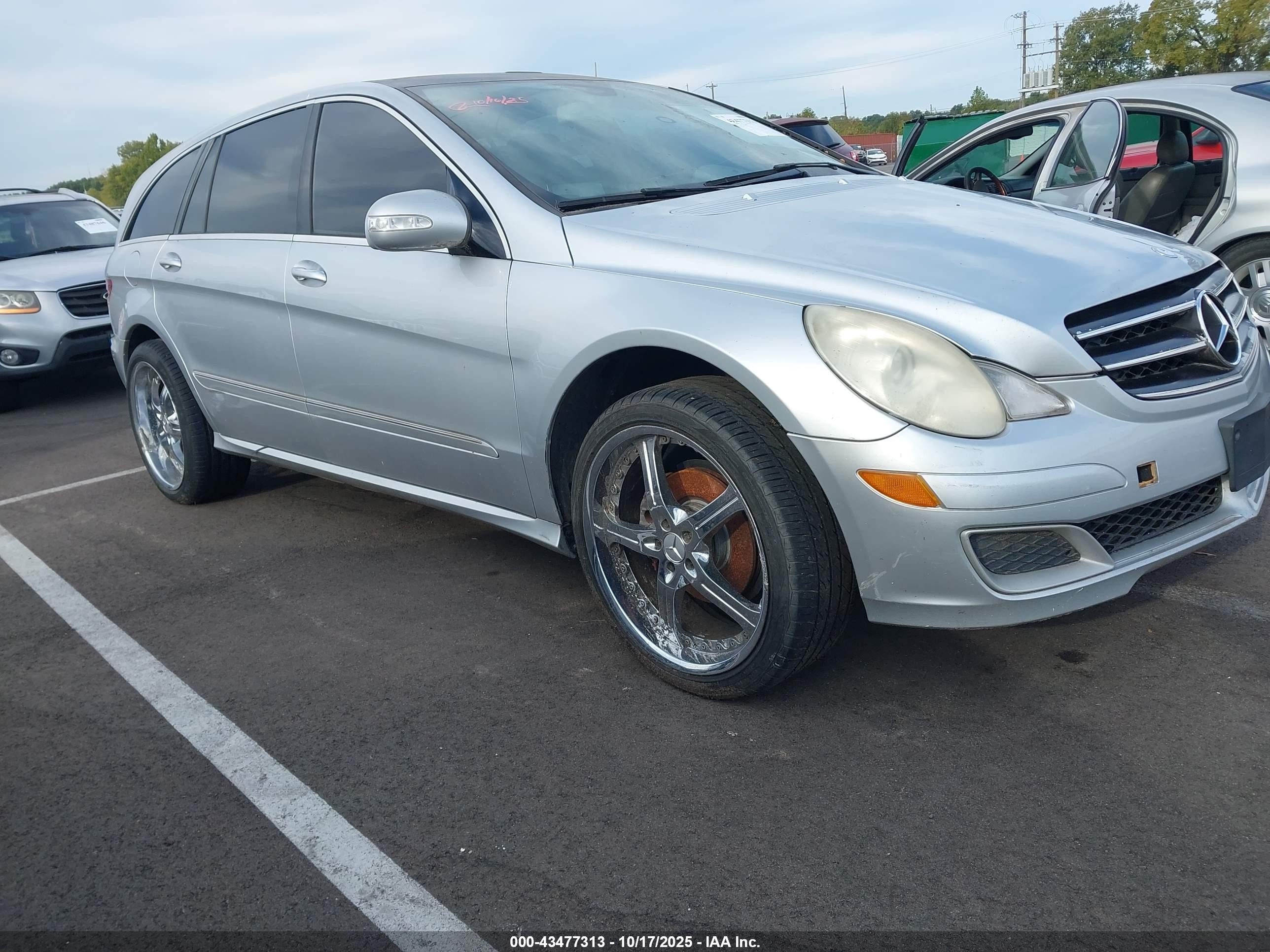 2007 Mercedes-benz R 350 4matic Серебряный vin: 4JGCB65E17A057628
