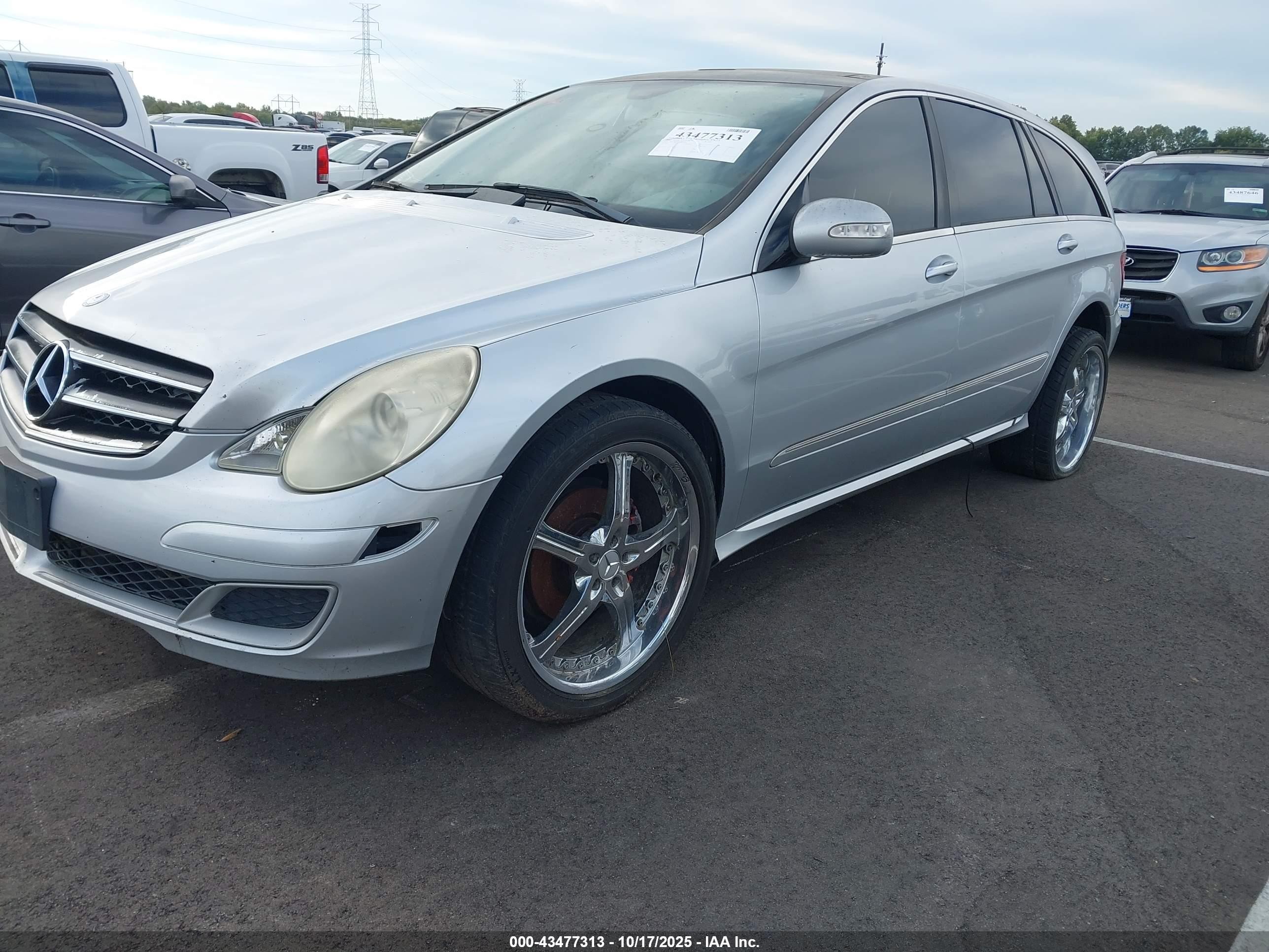 2007 Mercedes-benz R 350 4matic Серебряный vin: 4JGCB65E17A057628