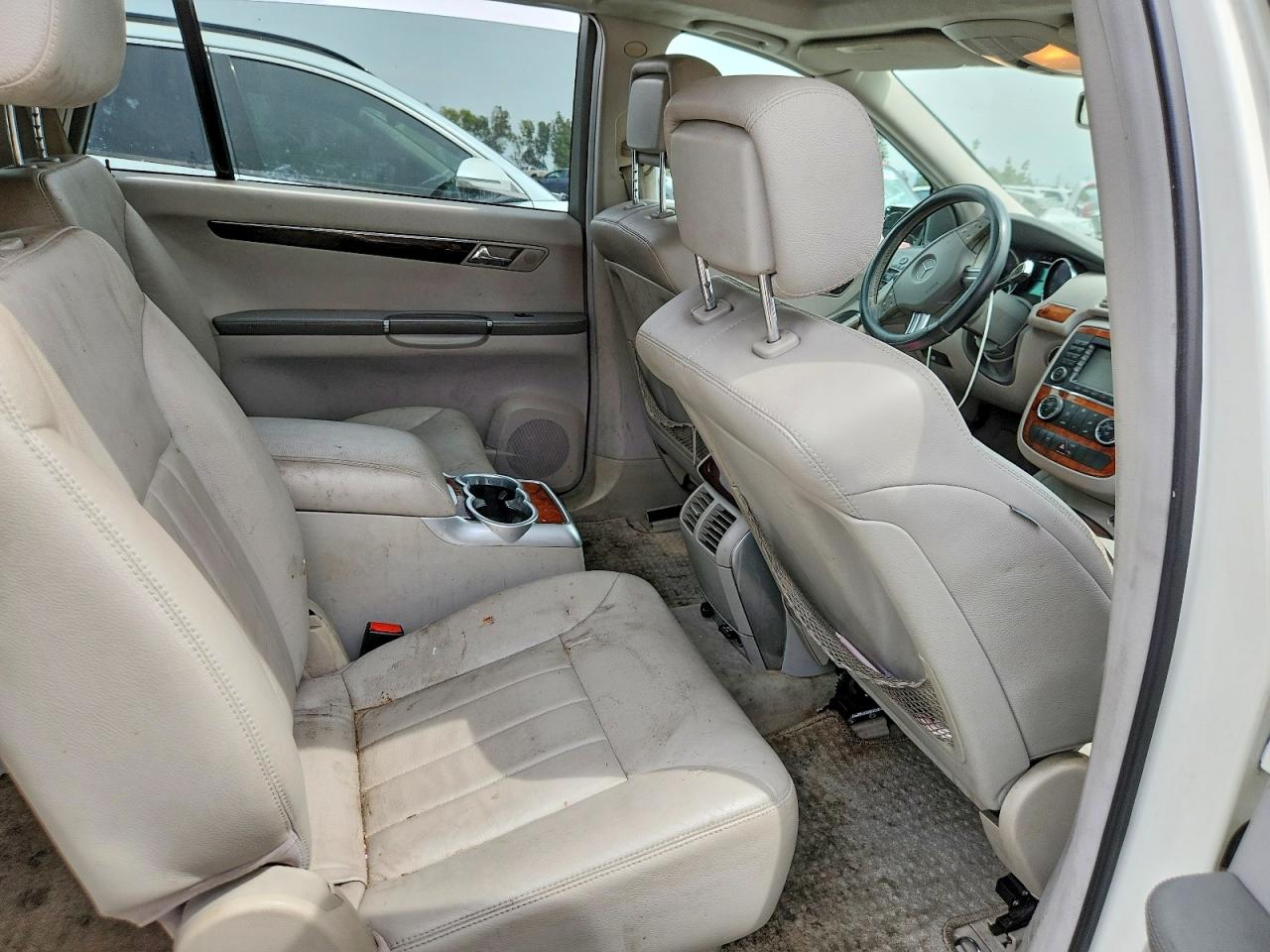 2006 Mercedes-benz 350 White vin: 4JGCB65E26A008856