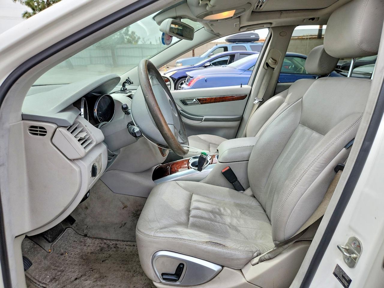 2006 Mercedes-benz 350 White vin: 4JGCB65E26A008856