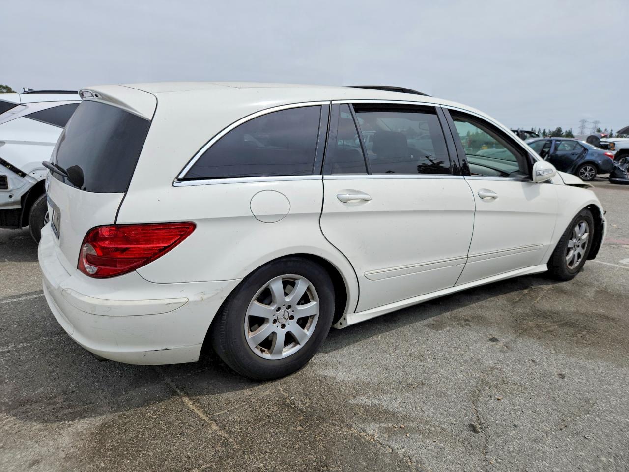 2006 Mercedes-benz 350 White vin: 4JGCB65E26A008856