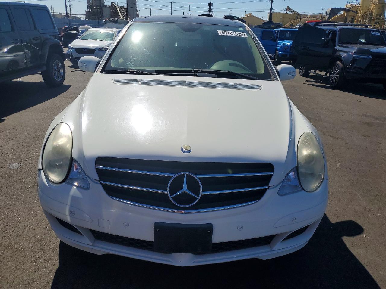 2006 Mercedes-benz R 350 White vin: 4JGCB65E26A022160