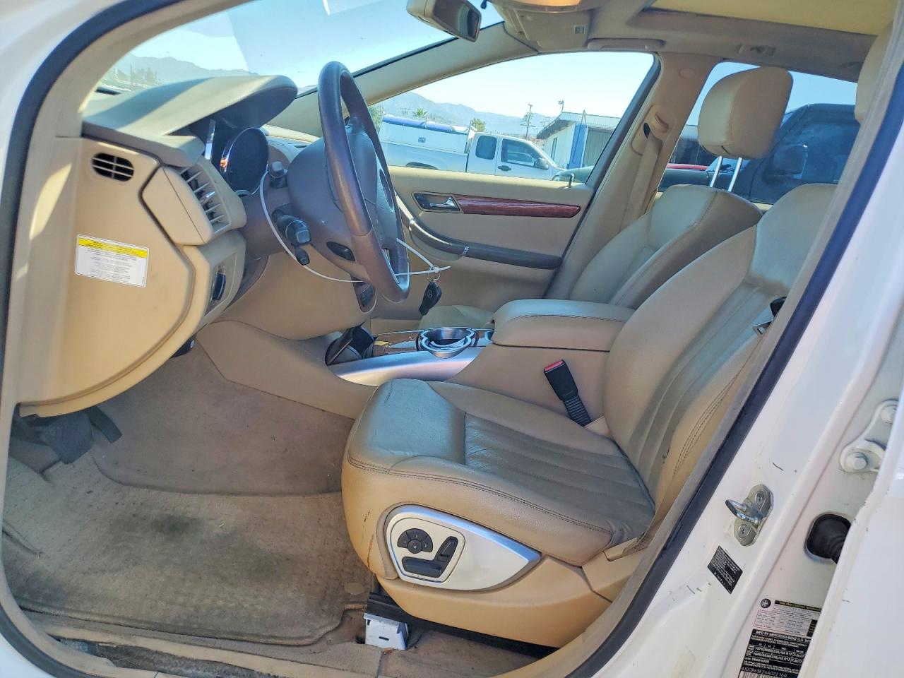 2006 Mercedes-benz R 350 White vin: 4JGCB65E26A022160