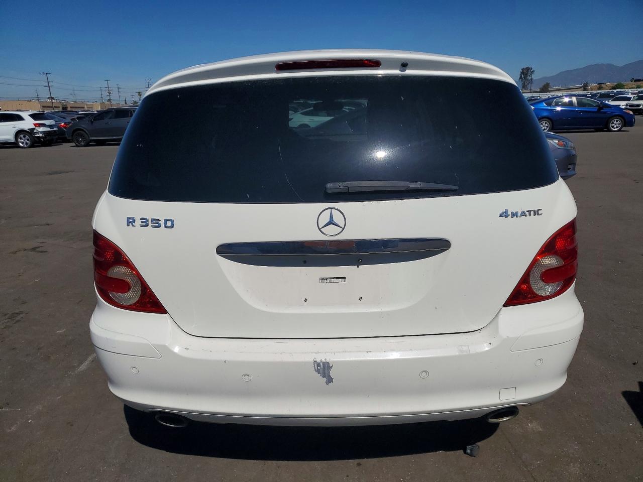 2006 Mercedes-benz R 350 White vin: 4JGCB65E26A022160