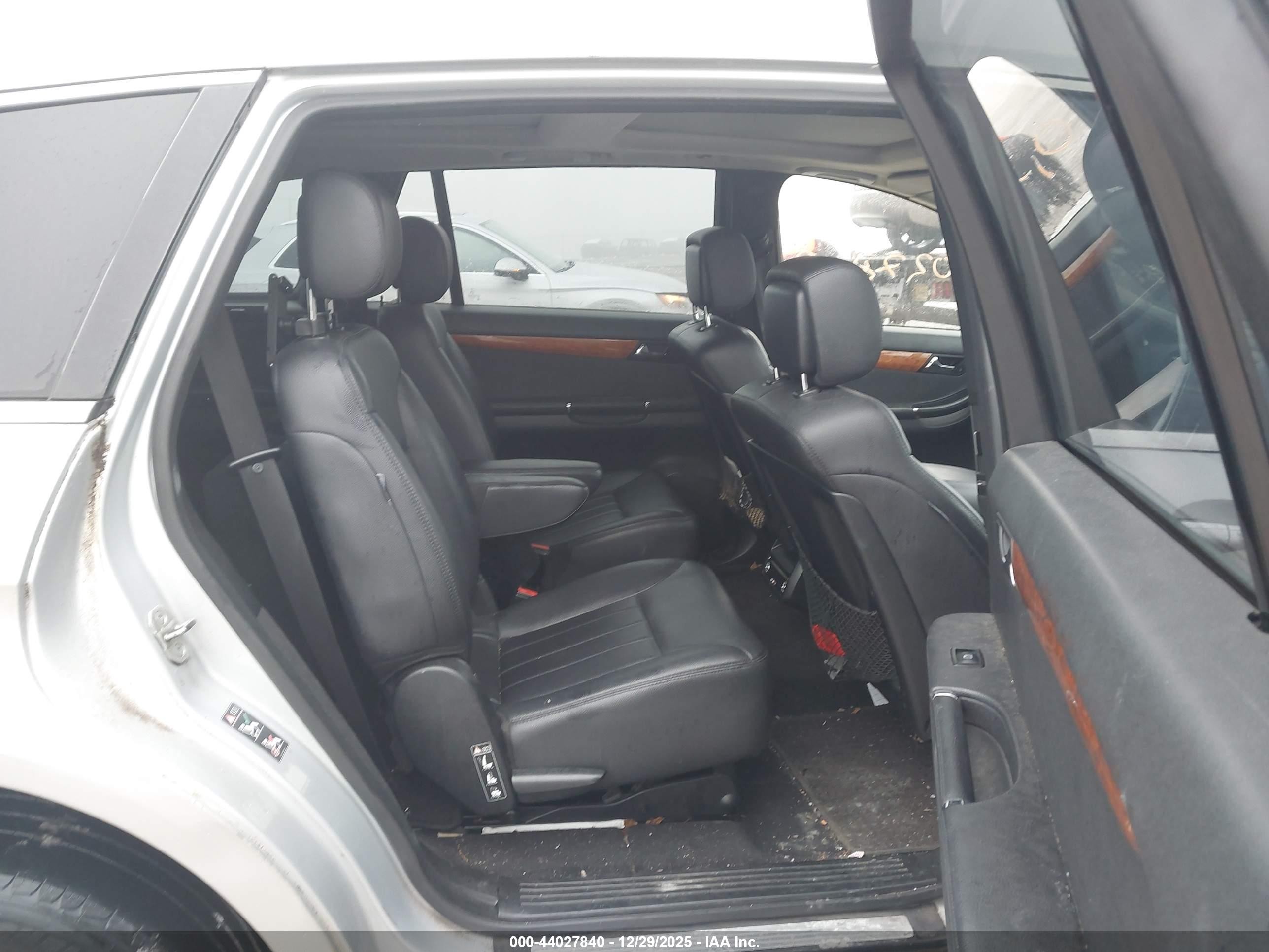 2007 Mercedes-benz R 350 4matic Silver vin: 4JGCB65E27A039803