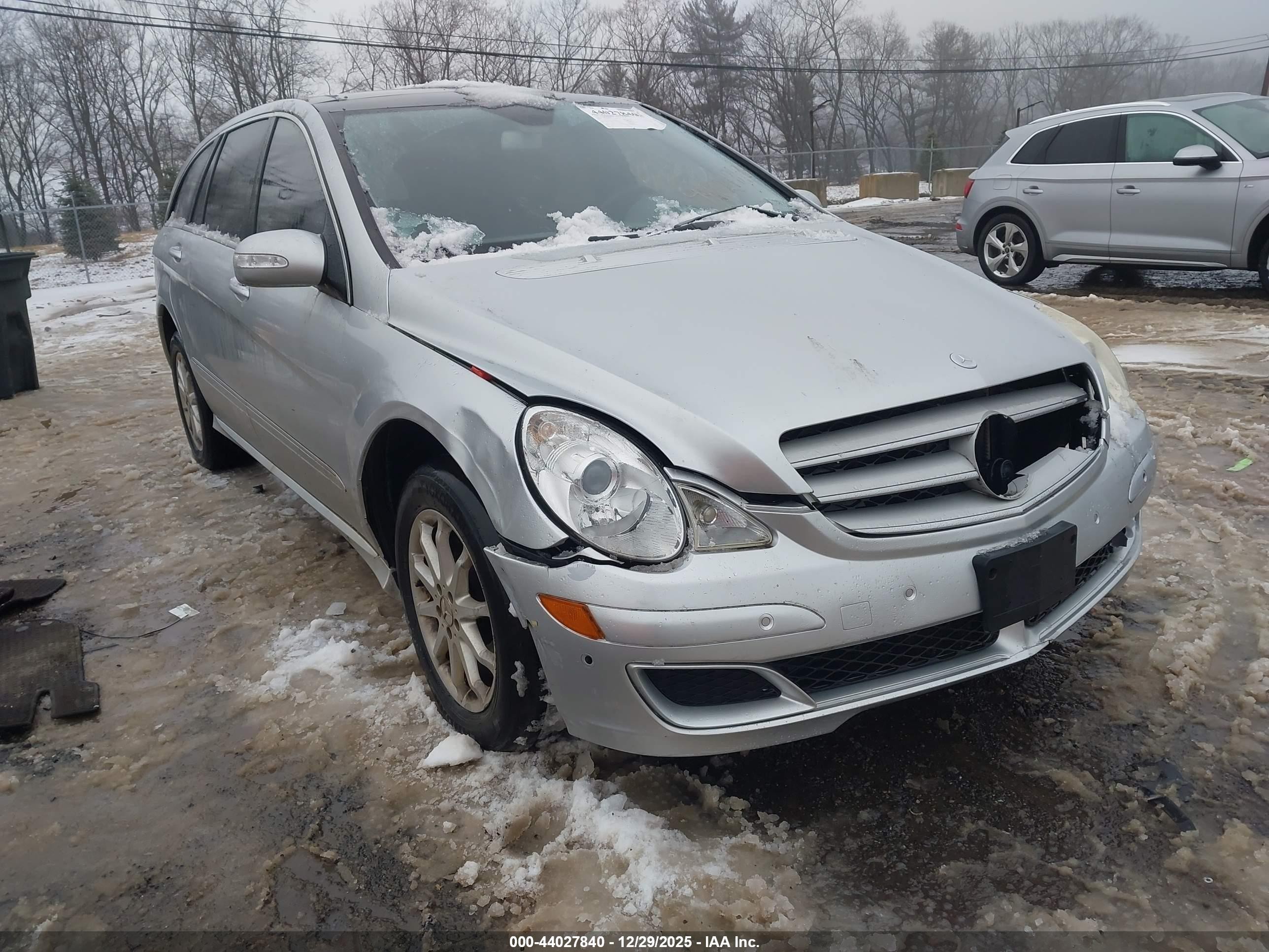 2007 Mercedes-benz R 350 4matic Silver vin: 4JGCB65E27A039803