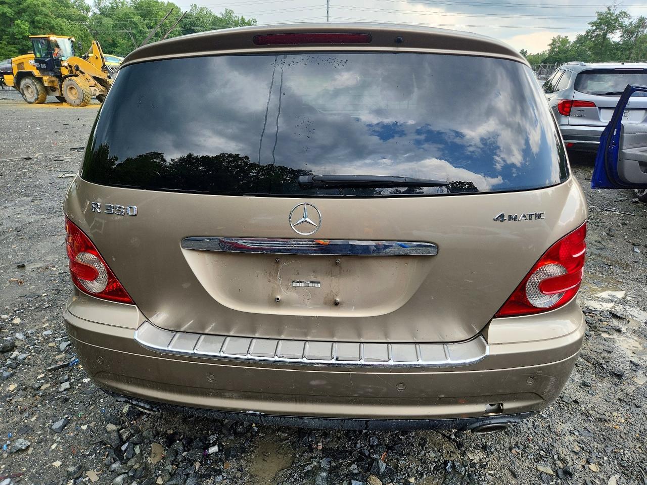 2008 Mercedes-benz R 350 Gold vin: 4JGCB65E28A072480