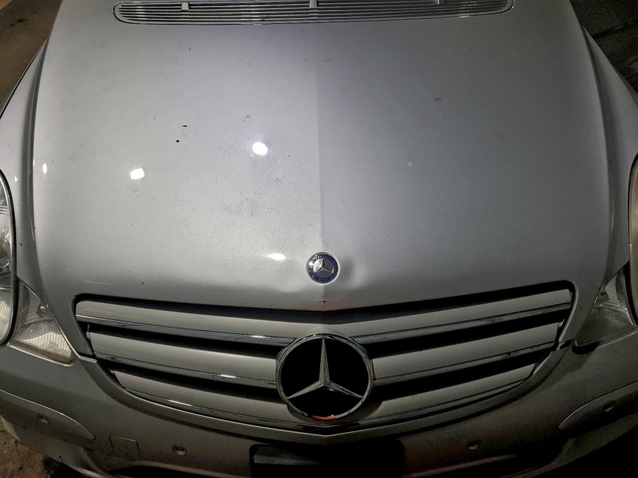 2008 Mercedes-benz R 350 Silver vin: 4JGCB65E28A080918