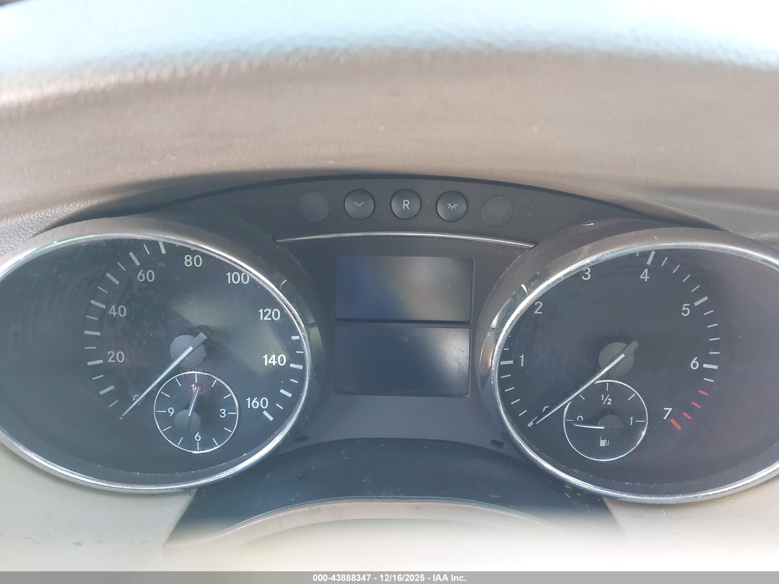 2007 Mercedes-benz R 350 4matic Белый vin: 4JGCB65E37A059056