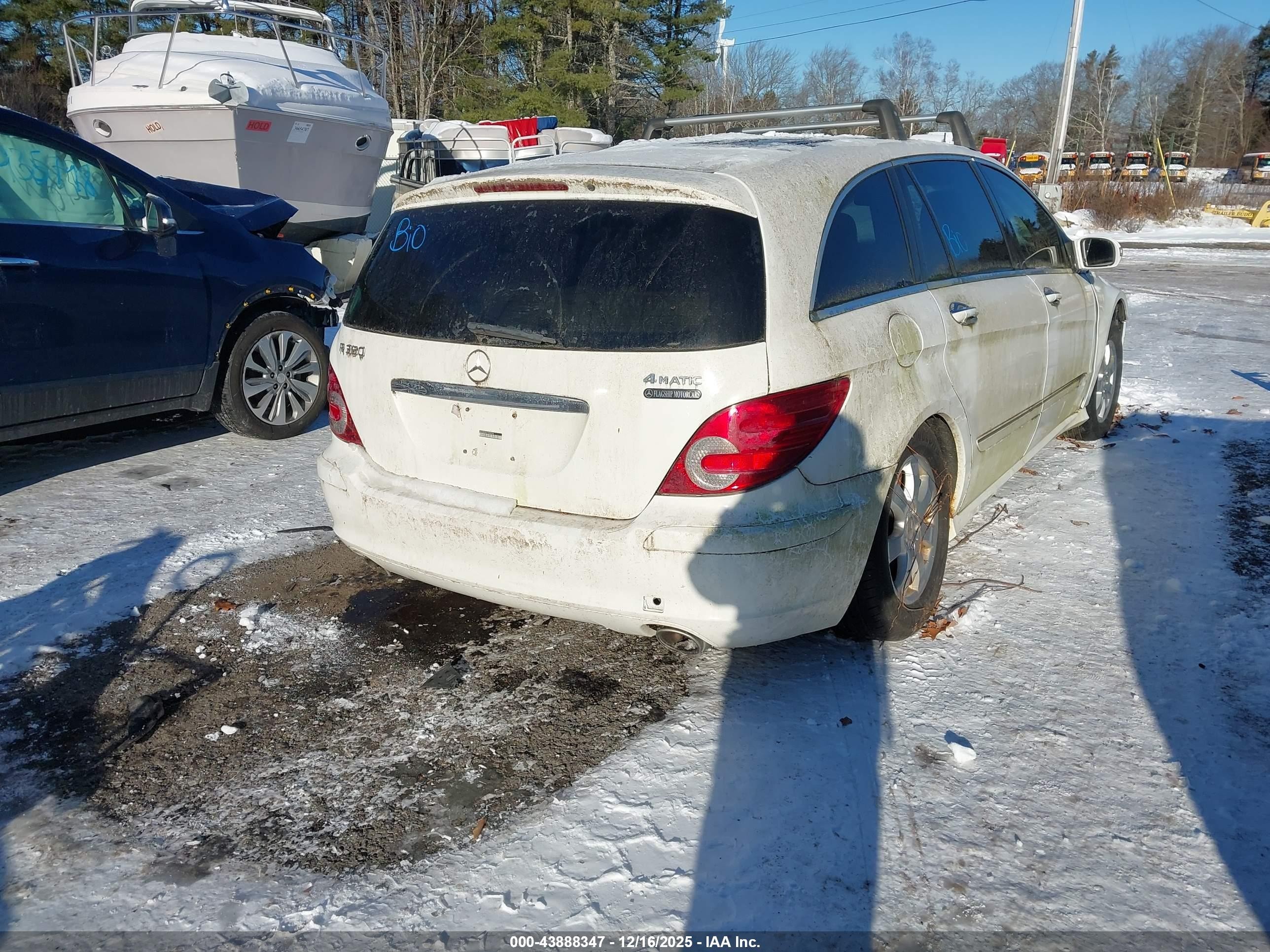 2007 Mercedes-benz R 350 4matic Белый vin: 4JGCB65E37A059056