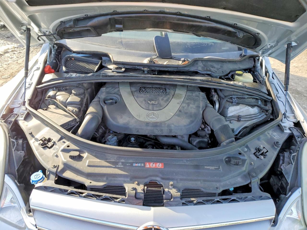 2008 Mercedes-benz R 350 Серебряный vin: 4JGCB65E38A075405