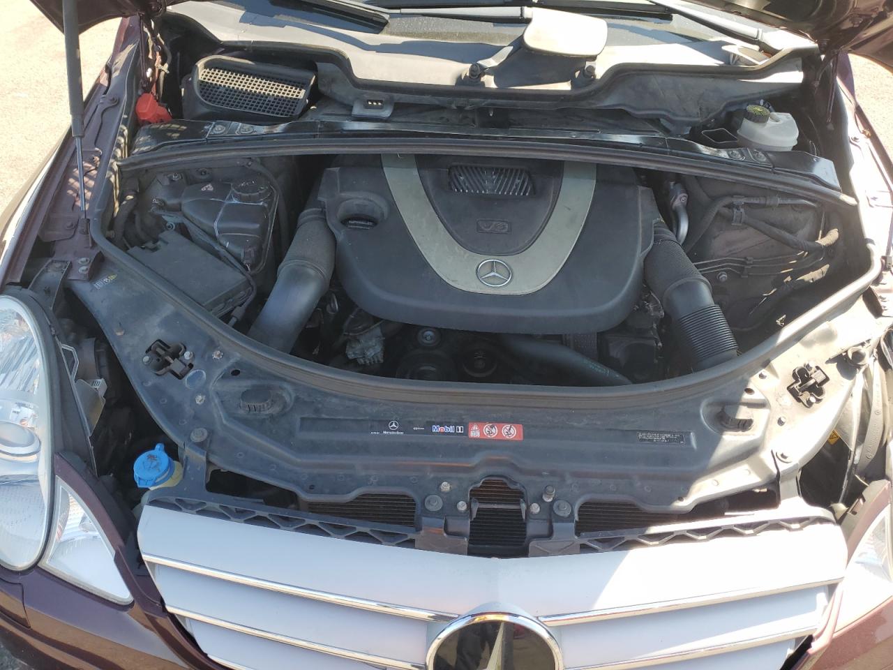 2008 Mercedes-benz R 350 Burgundy vin: 4JGCB65E38A085514
