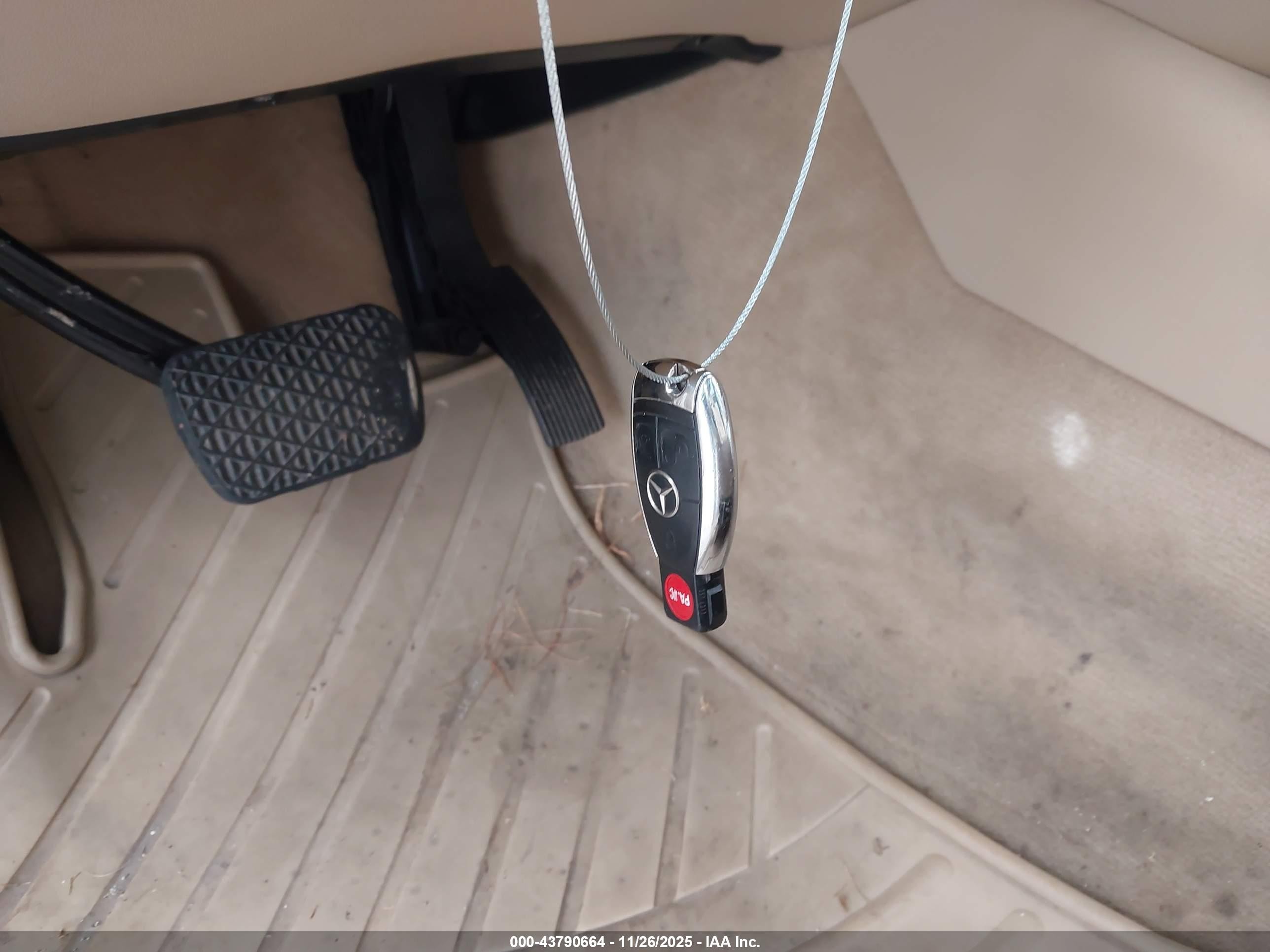 2007 Mercedes-benz R 350 4matic Белый vin: 4JGCB65E47A045697