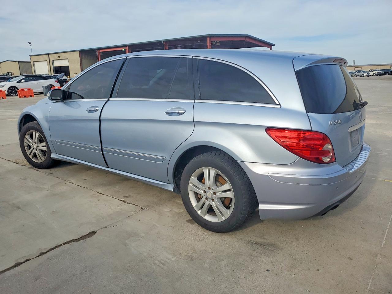 2008 Mercedes-benz R 350 Silver vin: 4JGCB65E48A071539