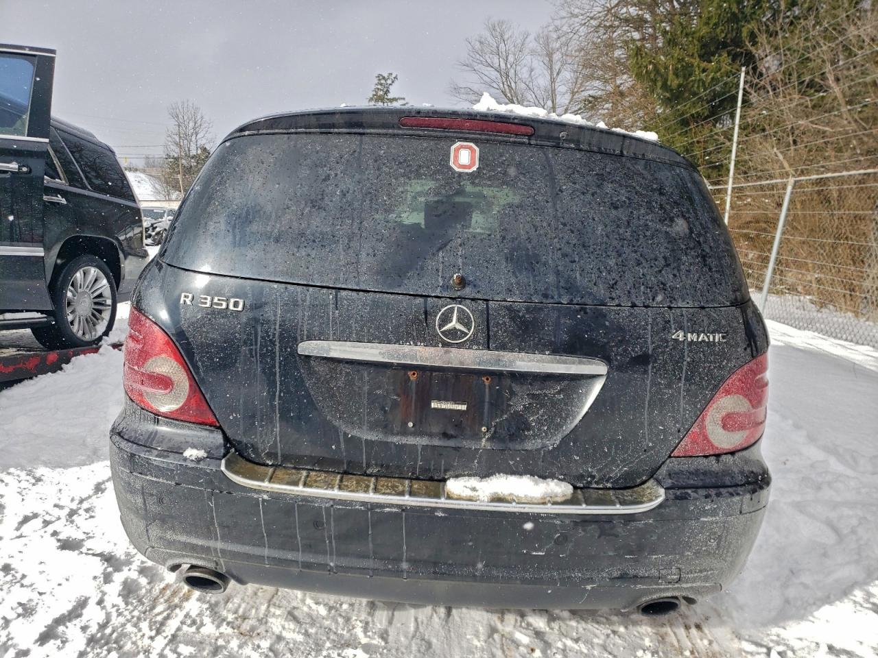 2008 Mercedes-benz R 350 Black vin: 4JGCB65E48A074473