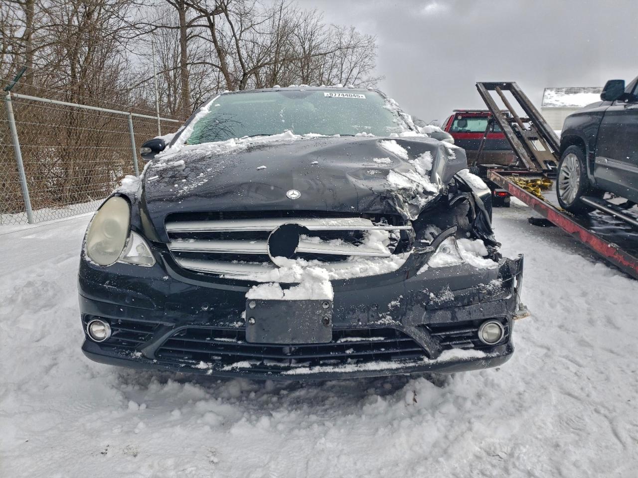 2008 Mercedes-benz R 350 Black vin: 4JGCB65E48A074473