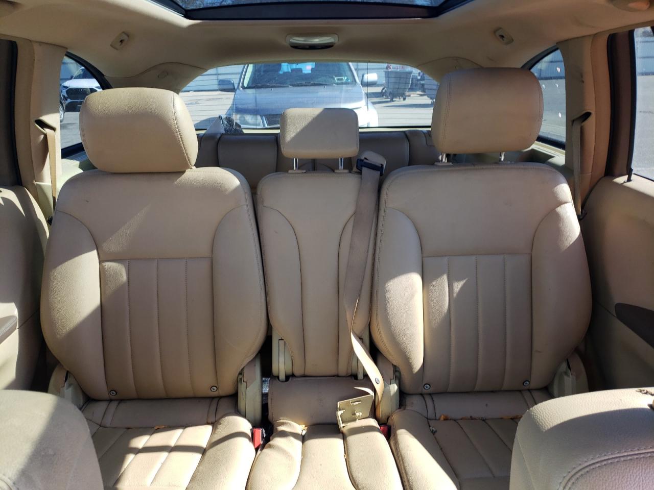 2009 Mercedes-benz R 350 4matic White vin: 4JGCB65E49A095275