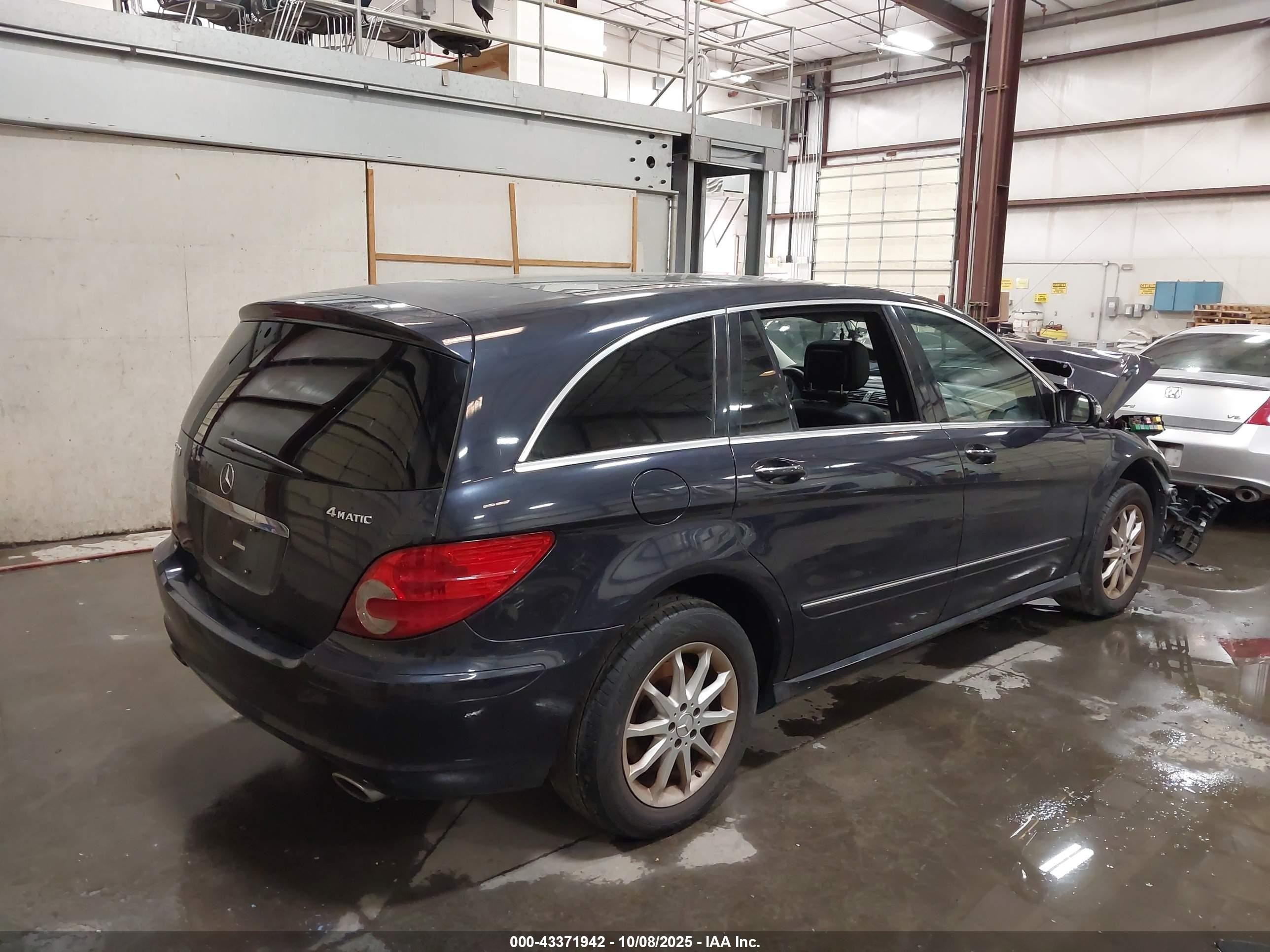 2007 Mercedes-benz R 350 4matic Blue vin: 4JGCB65E57A043327