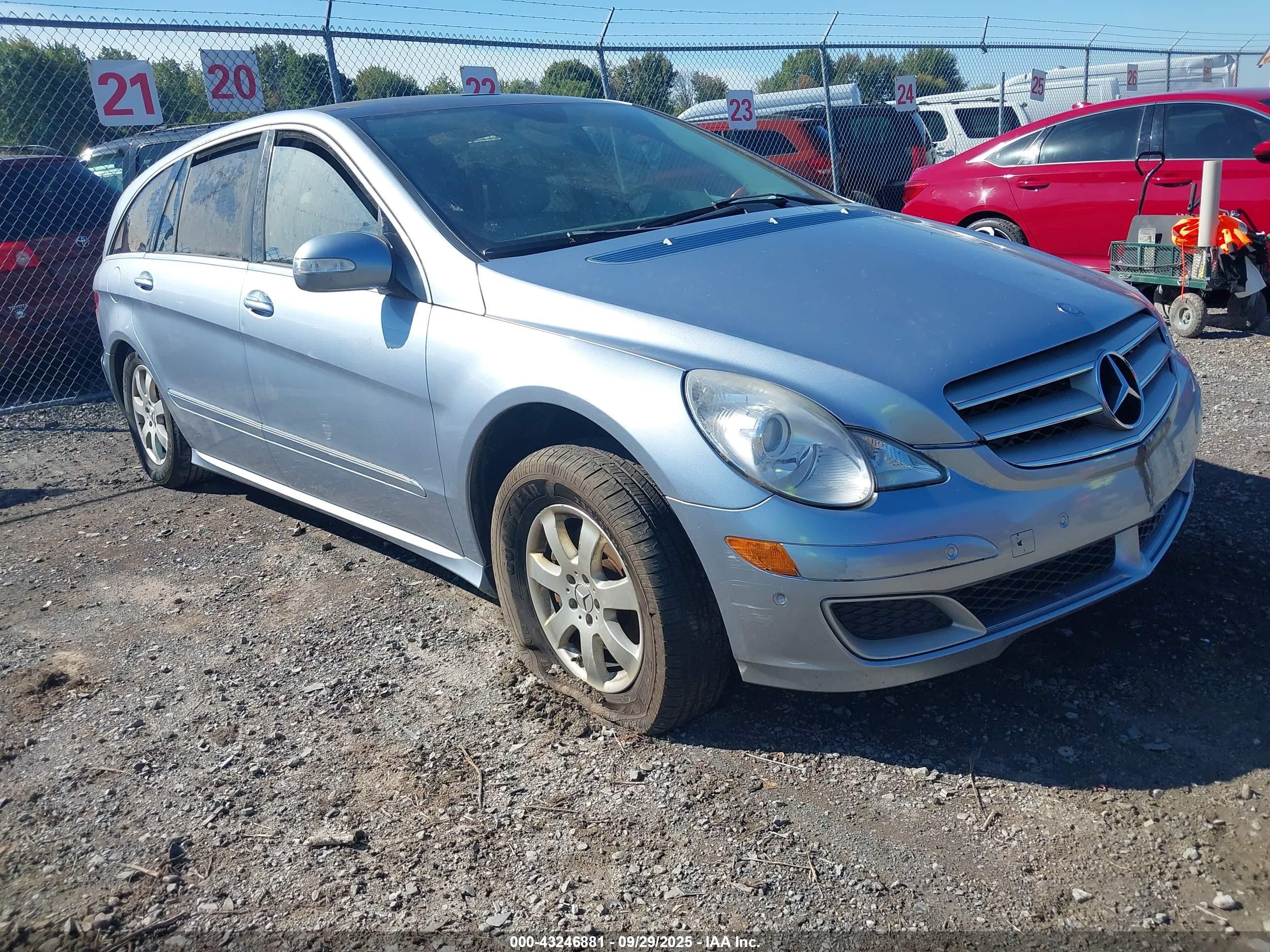 2007 Mercedes-benz R 350 4matic Silver vin: 4JGCB65E57A050553