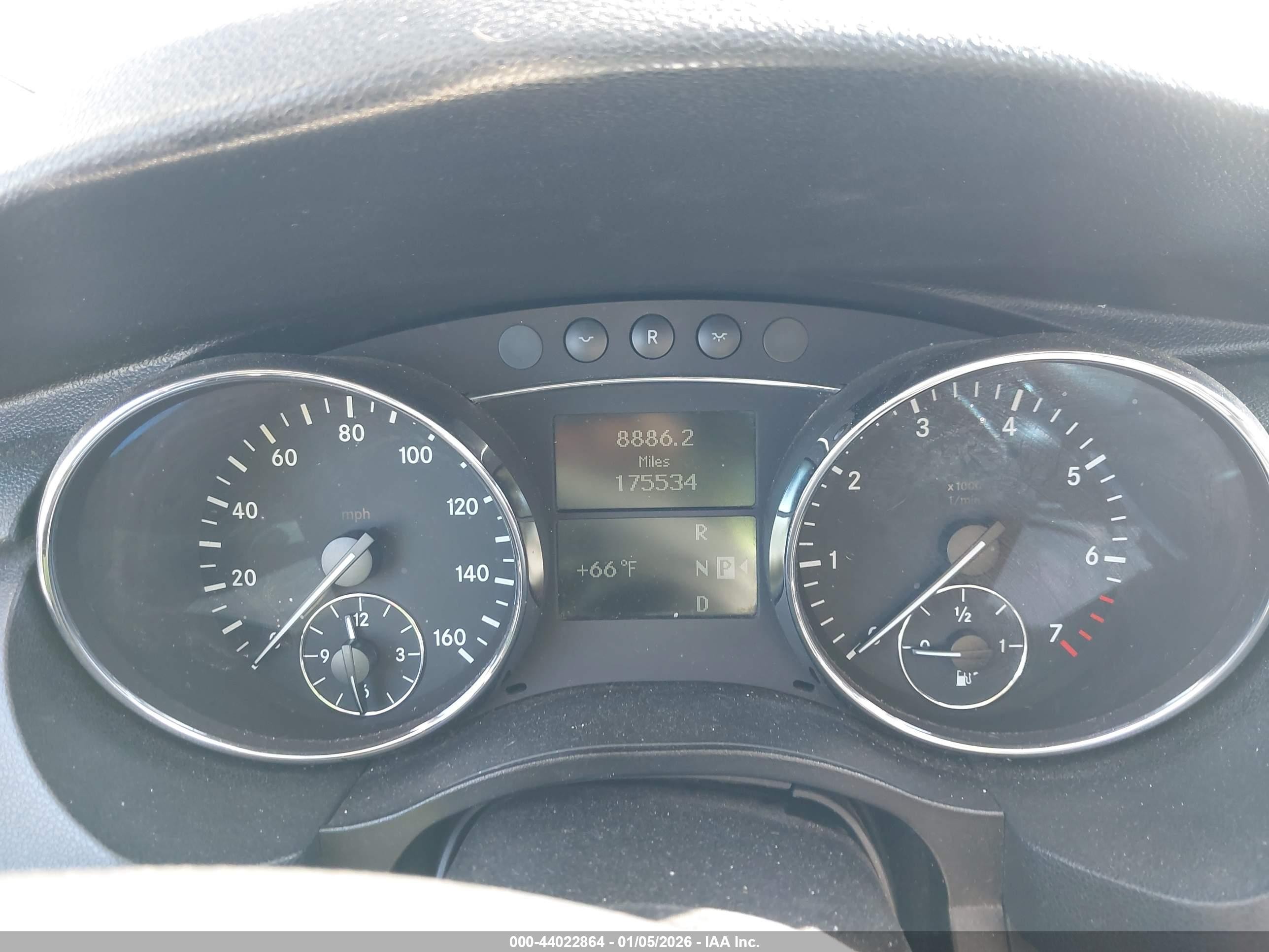 2007 Mercedes-benz R 350 4matic Silver vin: 4JGCB65E57A059480