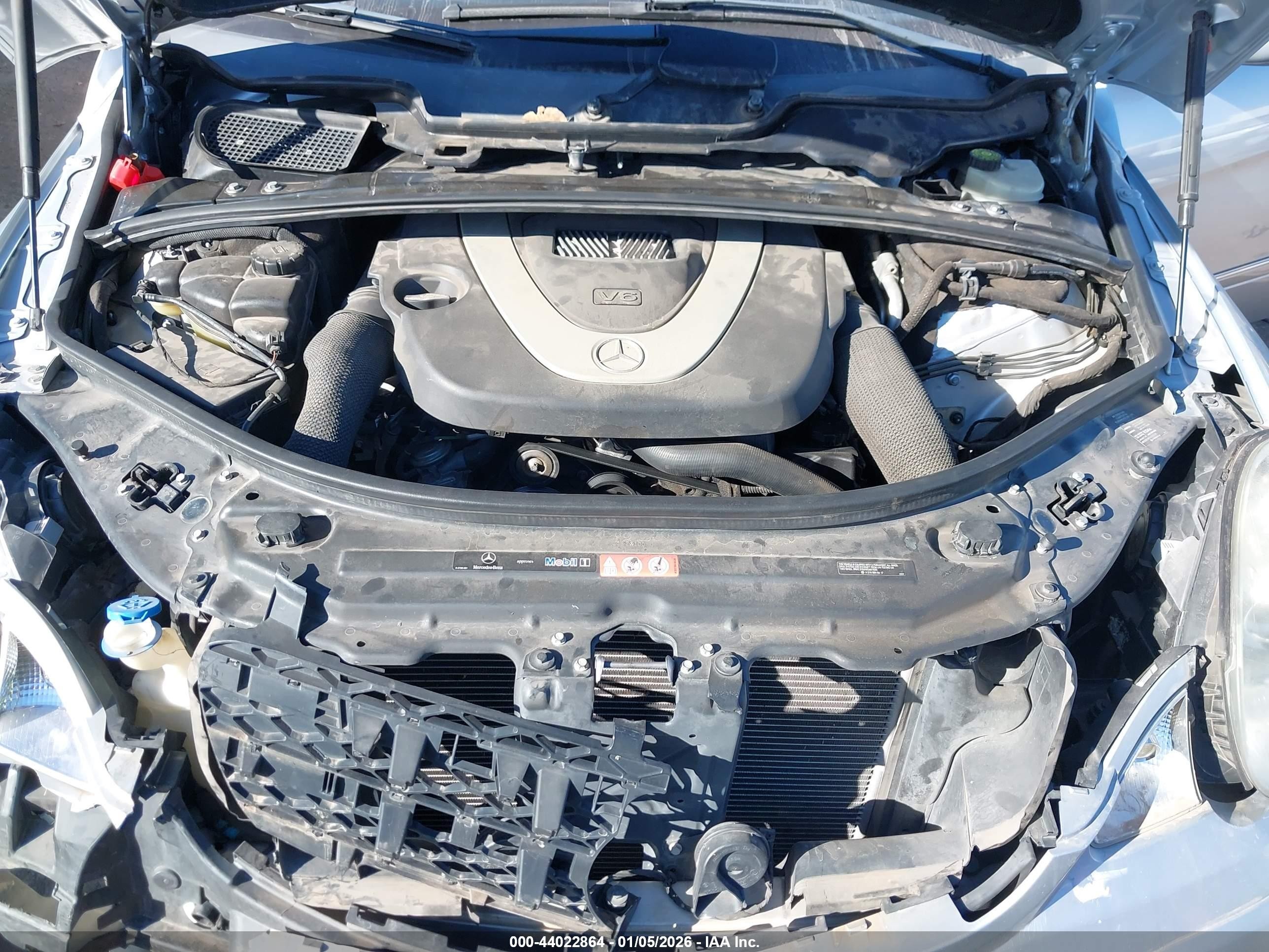 2007 Mercedes-benz R 350 4matic Silver vin: 4JGCB65E57A059480