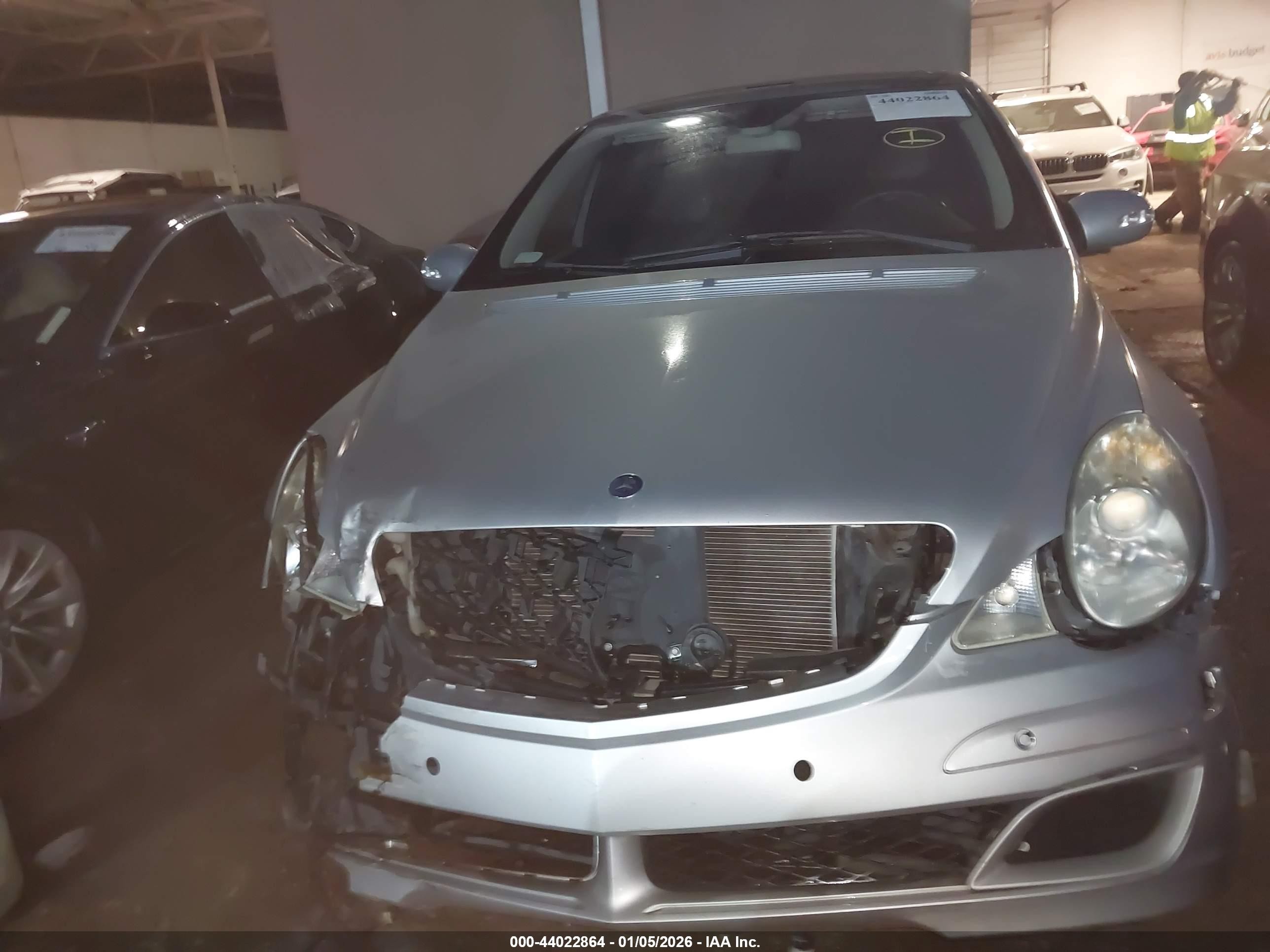 2007 Mercedes-benz R 350 4matic Silver vin: 4JGCB65E57A059480