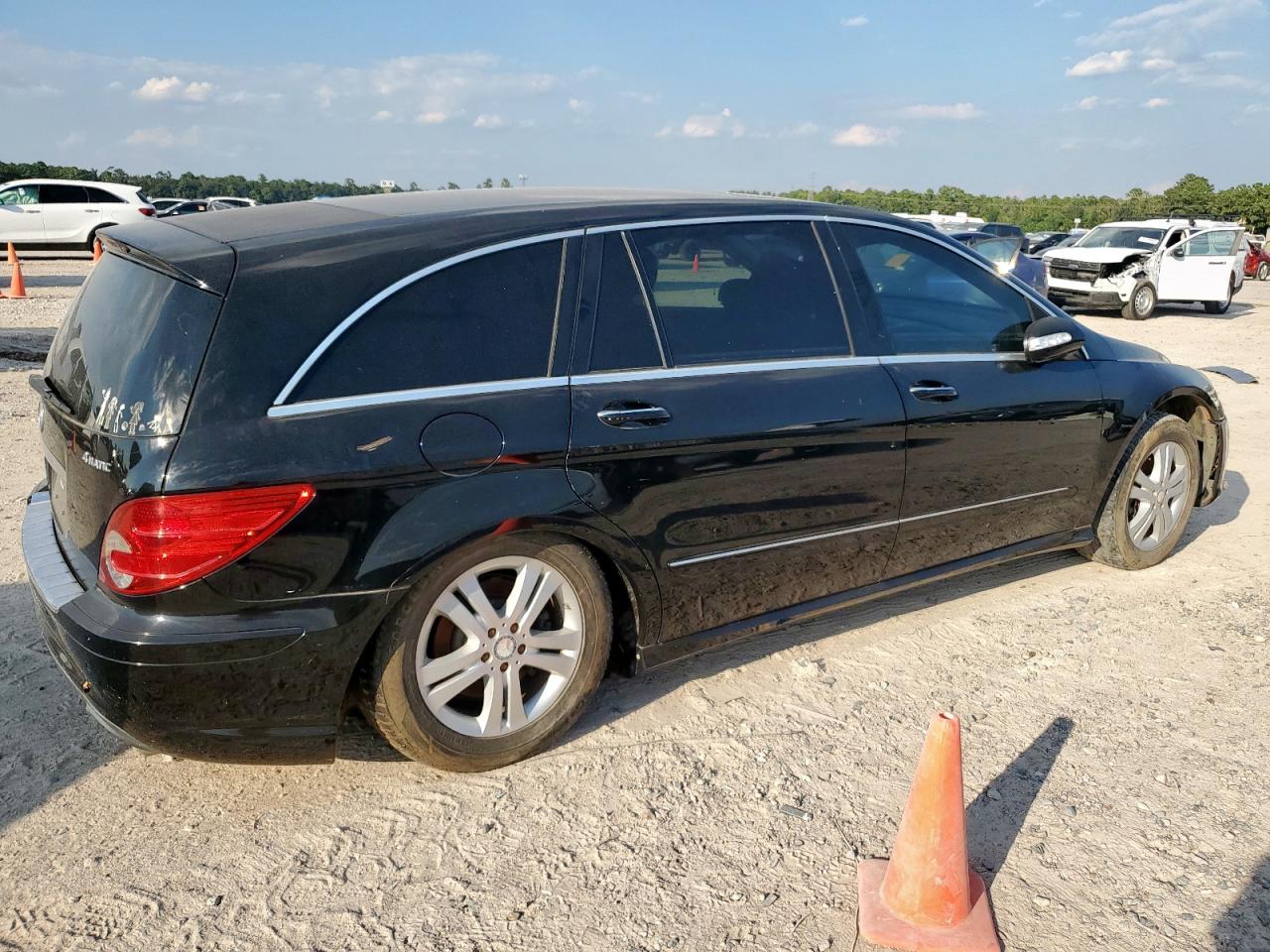 2008 Mercedes-benz R 350 Black vin: 4JGCB65E58A067855