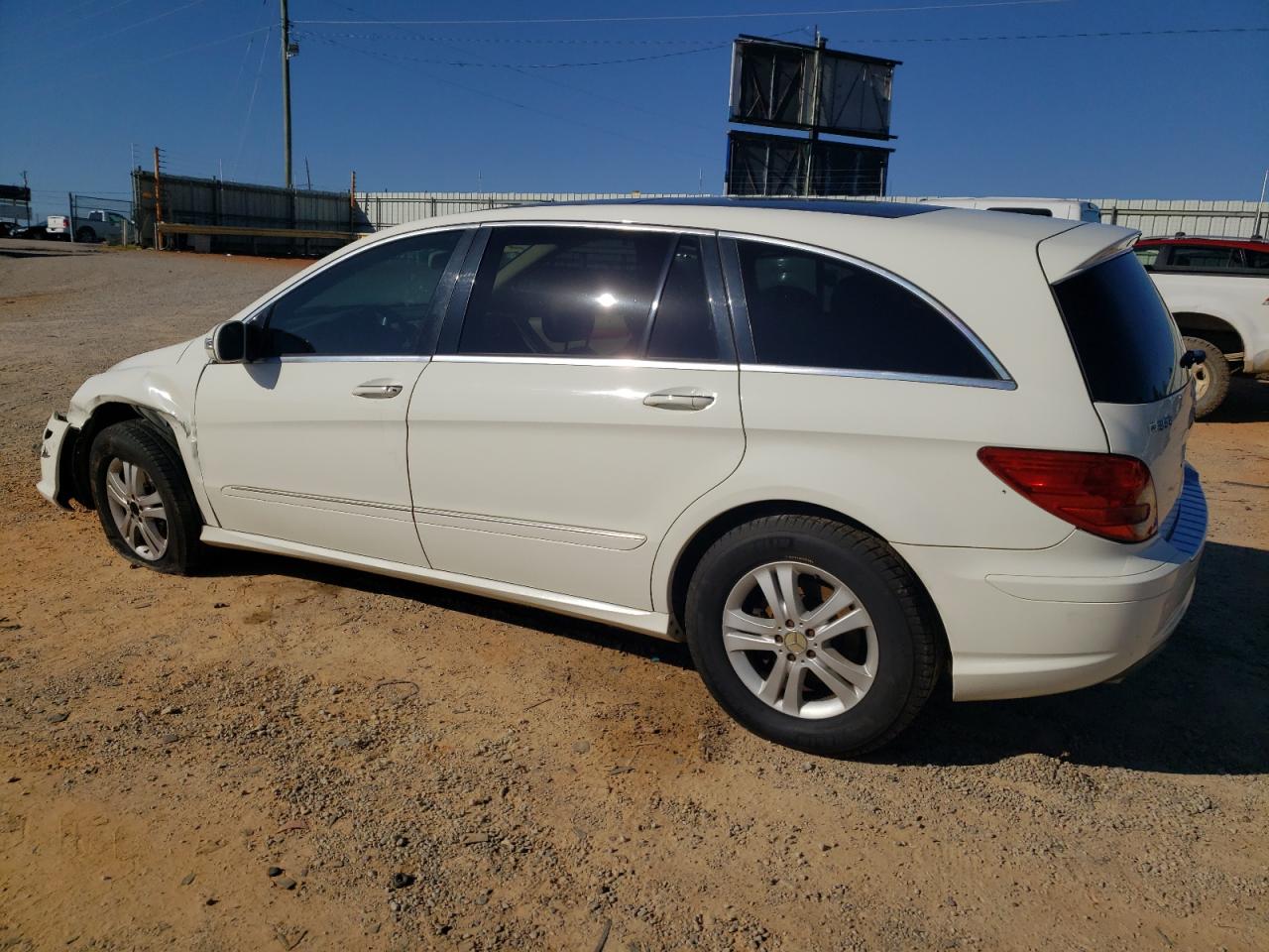2008 Mercedes-benz R 350 Белый vin: 4JGCB65E58A075079