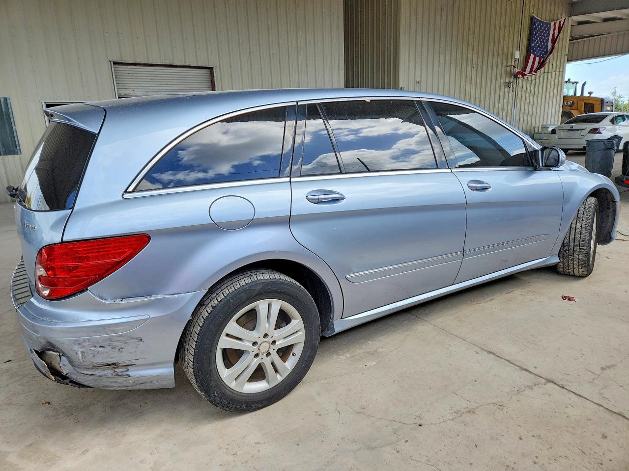 2008 Mercedes-benz R 350 Blue vin: 4JGCB65E58A075910