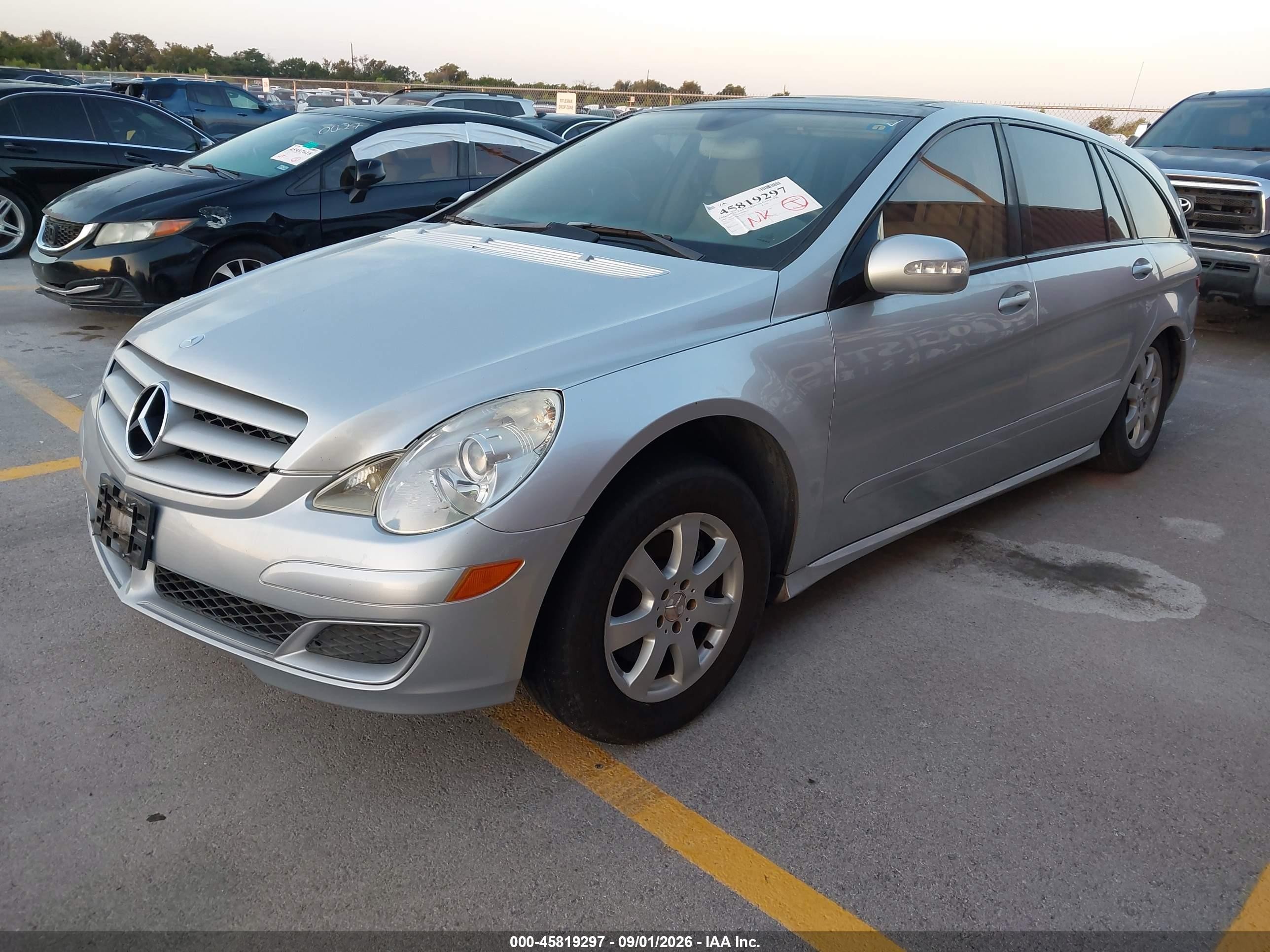 2006 Mercedes-benz R 350 4matic Silver vin: 4JGCB65E66A032156