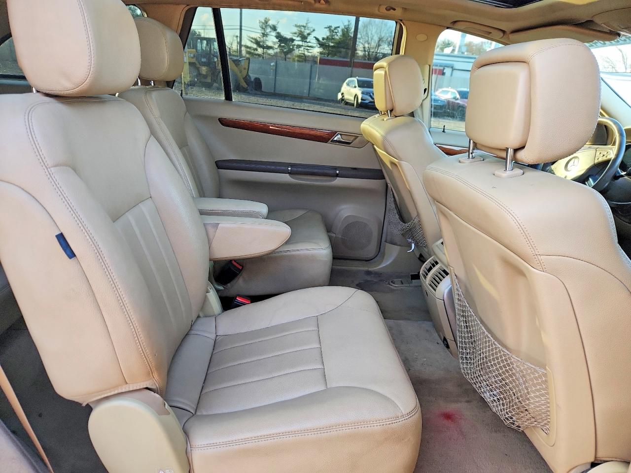 2007 Mercedes-benz R 350 Gold vin: 4JGCB65E67A040811