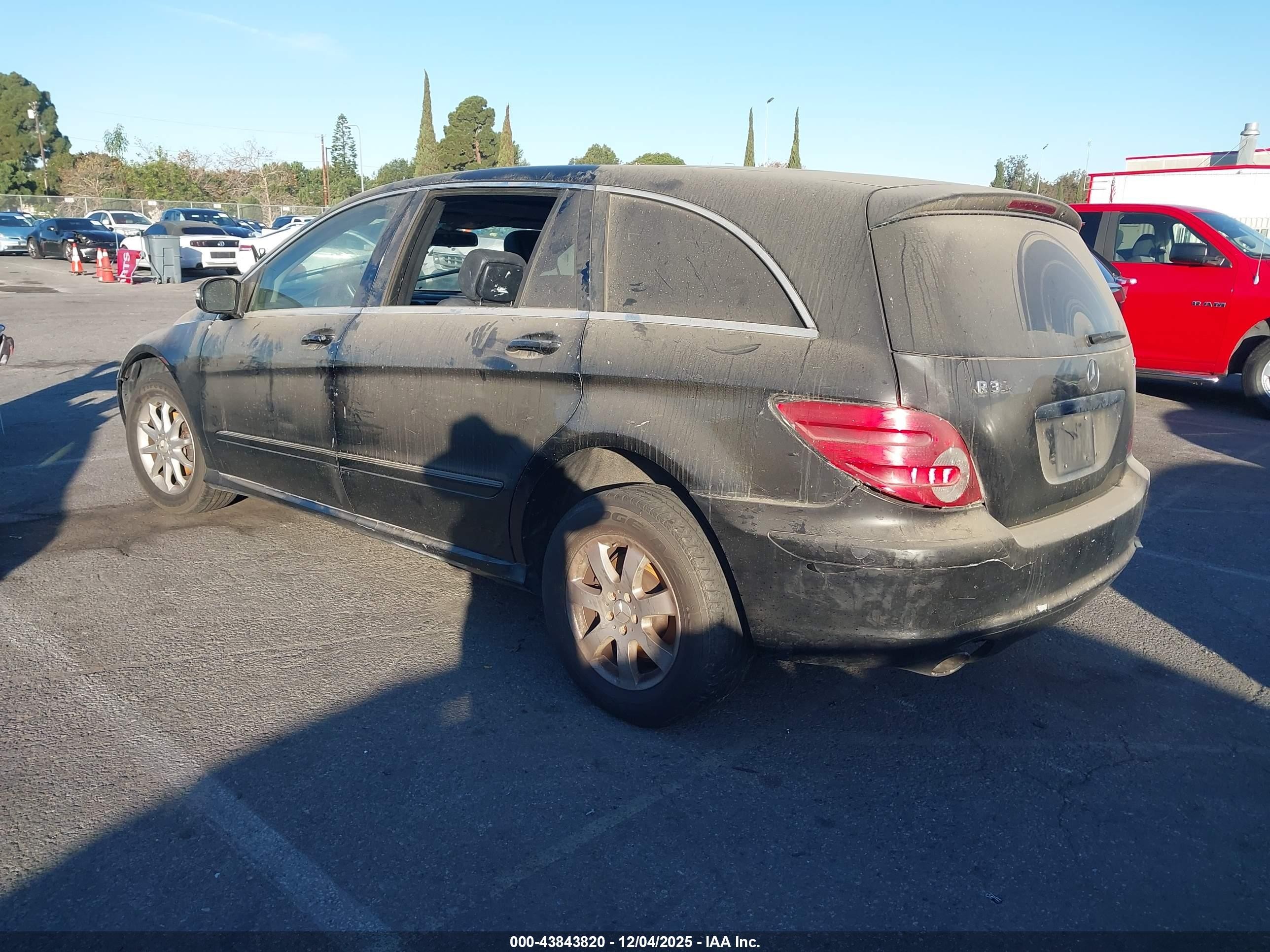 2007 Mercedes-benz R 350 4matic Black vin: 4JGCB65E67A042493