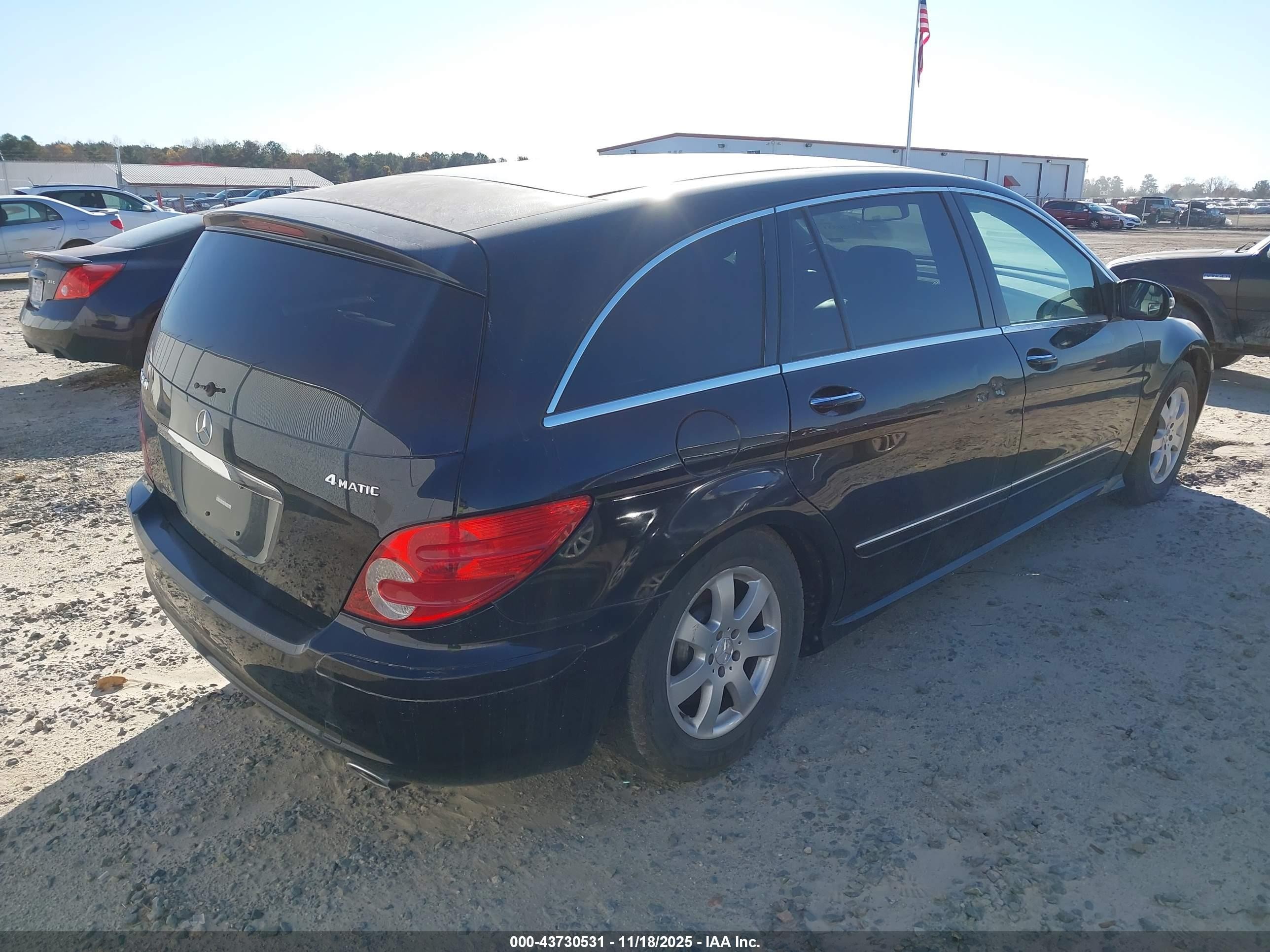 2007 Mercedes-benz R 350 4matic Черный vin: 4JGCB65E67A051713
