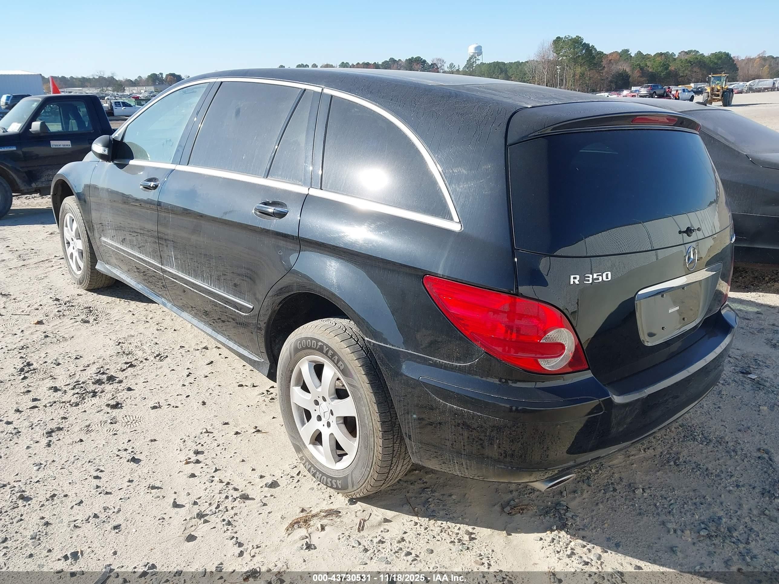 2007 Mercedes-benz R 350 4matic Черный vin: 4JGCB65E67A051713