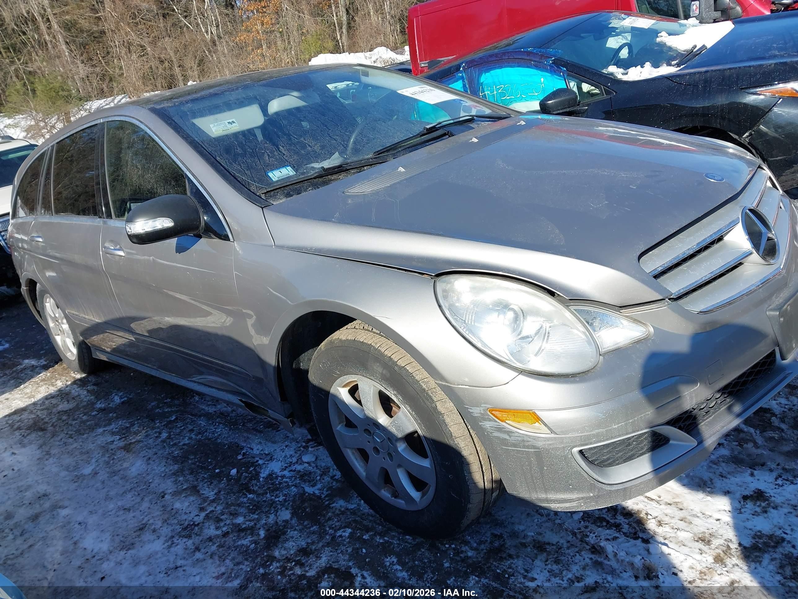 2007 Mercedes-benz R 350 4matic Gold vin: 4JGCB65E67A052120