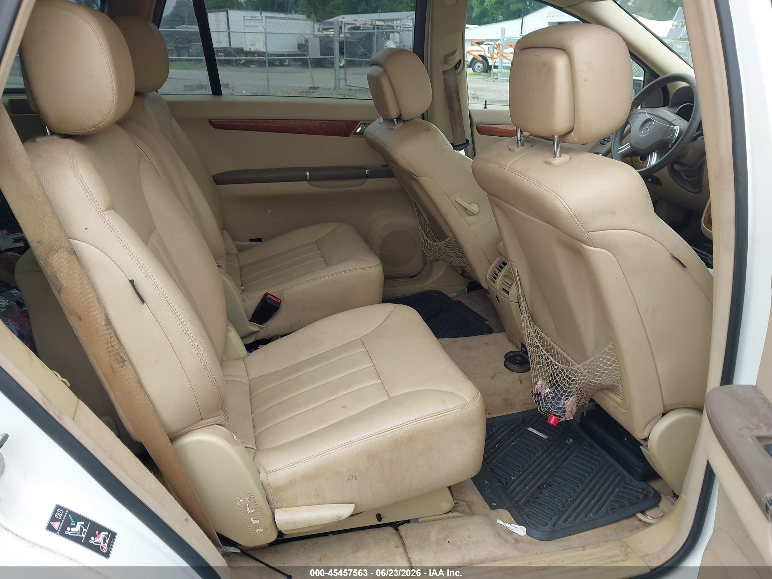 2007 Mercedes-benz R 350 4matic White vin: 4JGCB65E67A052876