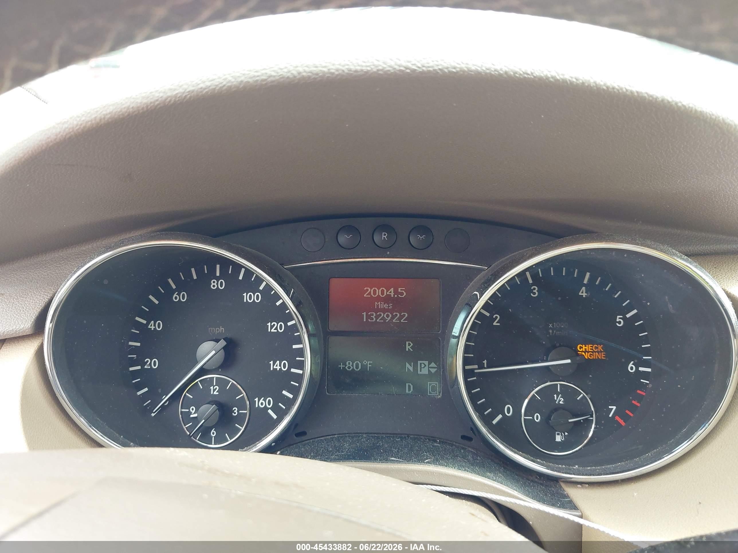 2008 Mercedes-benz R-class 3.5l White vin: 4JGCB65E68A080890