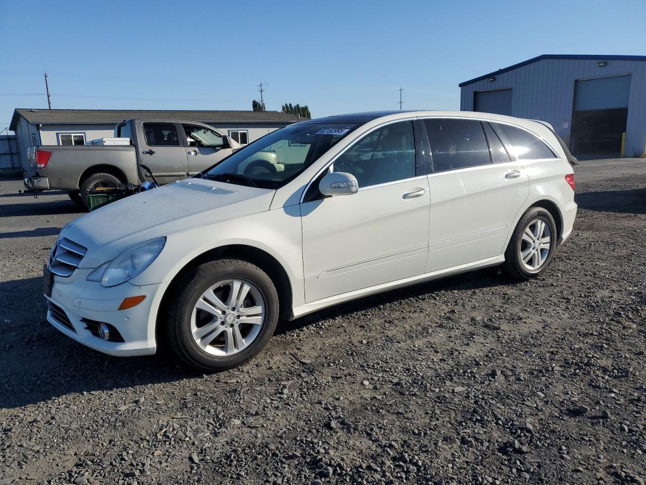 2008 Mercedes-benz R 350 White vin: 4JGCB65E78A064990