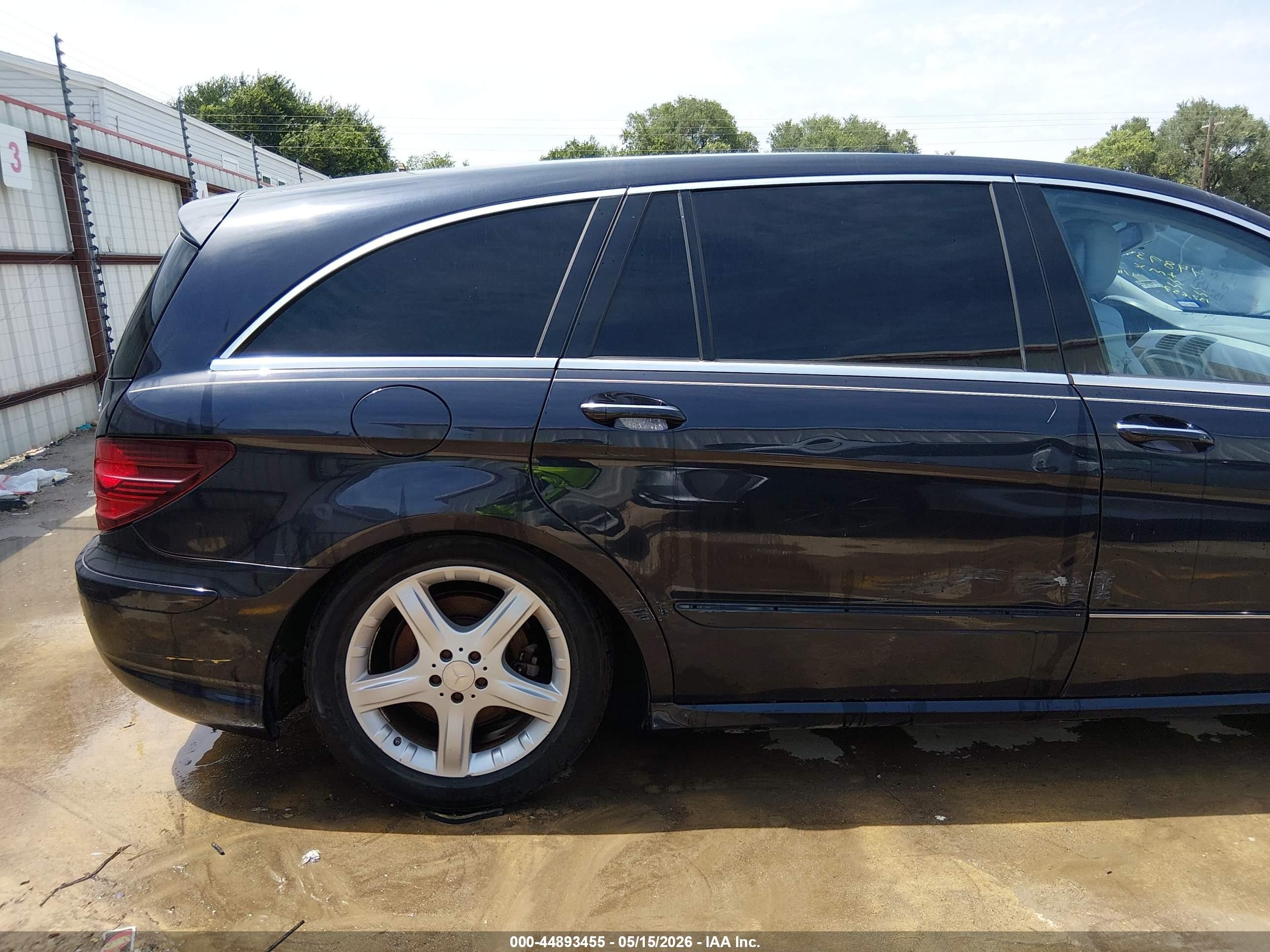 2009 Mercedes-benz R 350 4matic Navy vin: 4JGCB65E79A098042