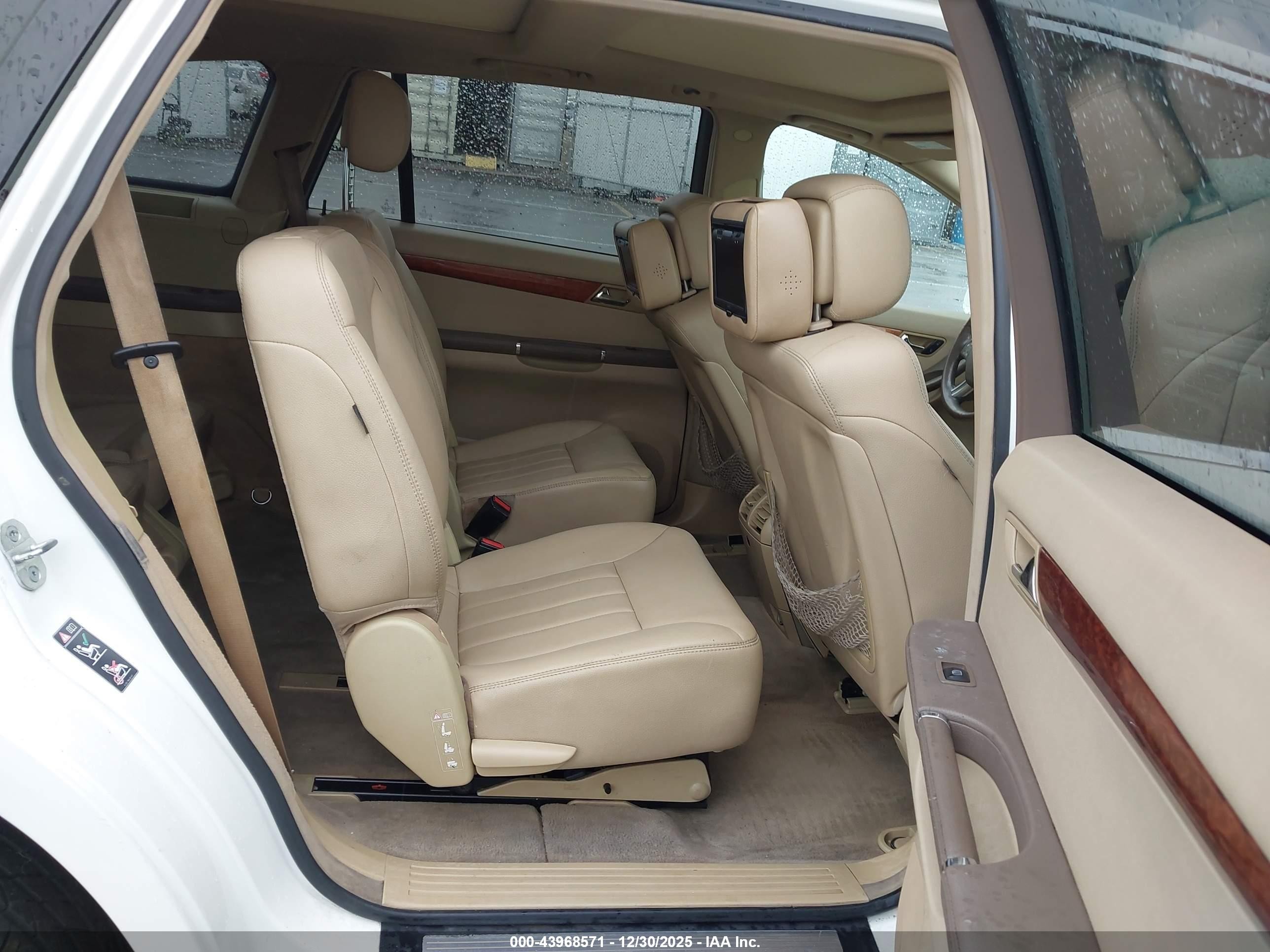 2007 Mercedes-benz R 350 4matic White vin: 4JGCB65E87A054600