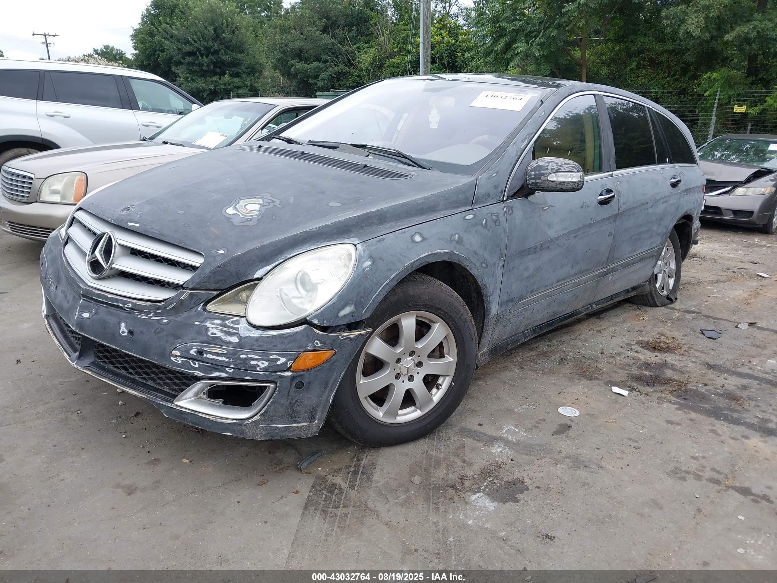 2007 Mercedes-benz R 350 4matic Серый vin: 4JGCB65E87A055777