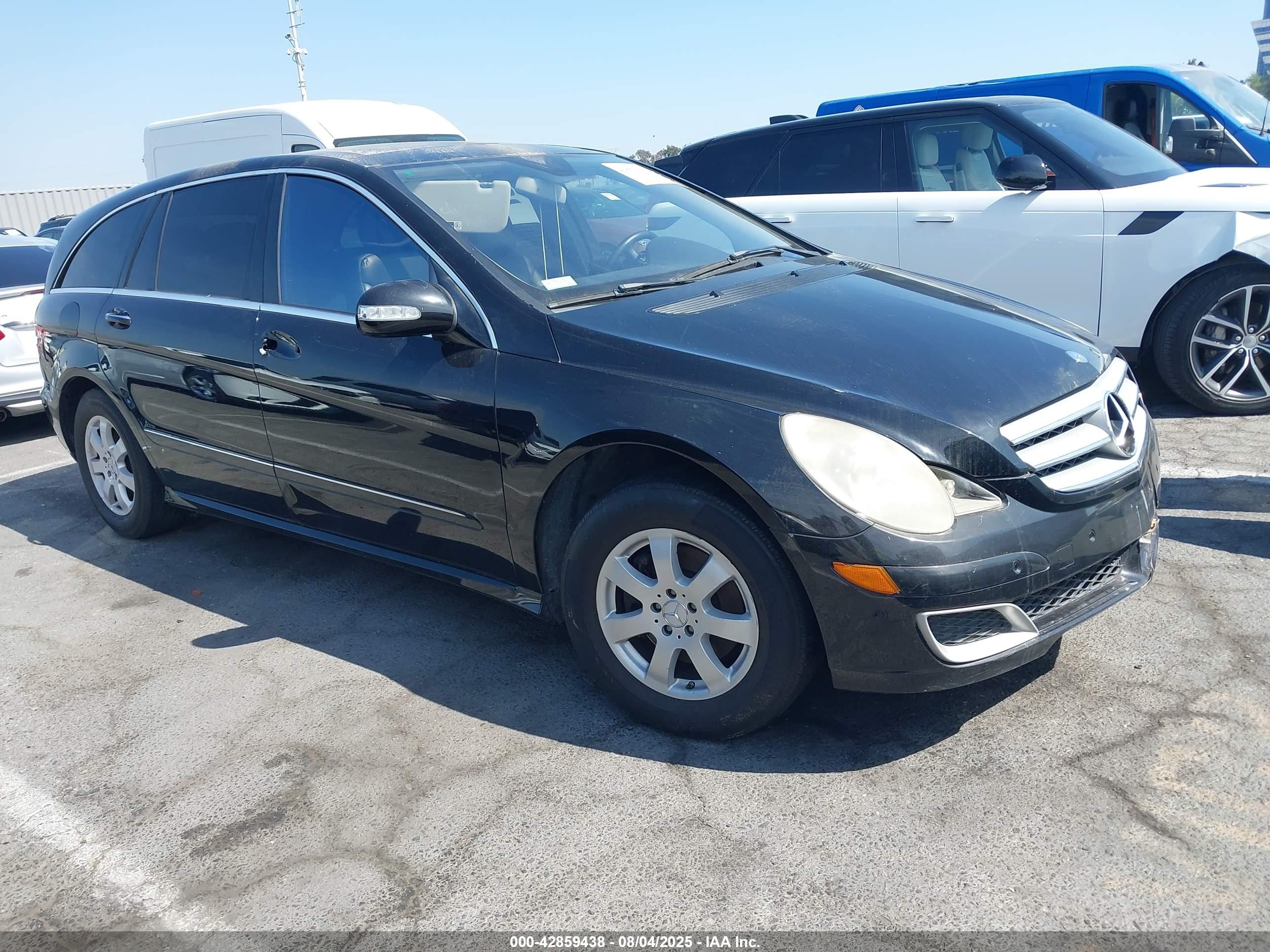 2007 Mercedes-benz R 350 4matic Black vin: 4JGCB65E97A038261