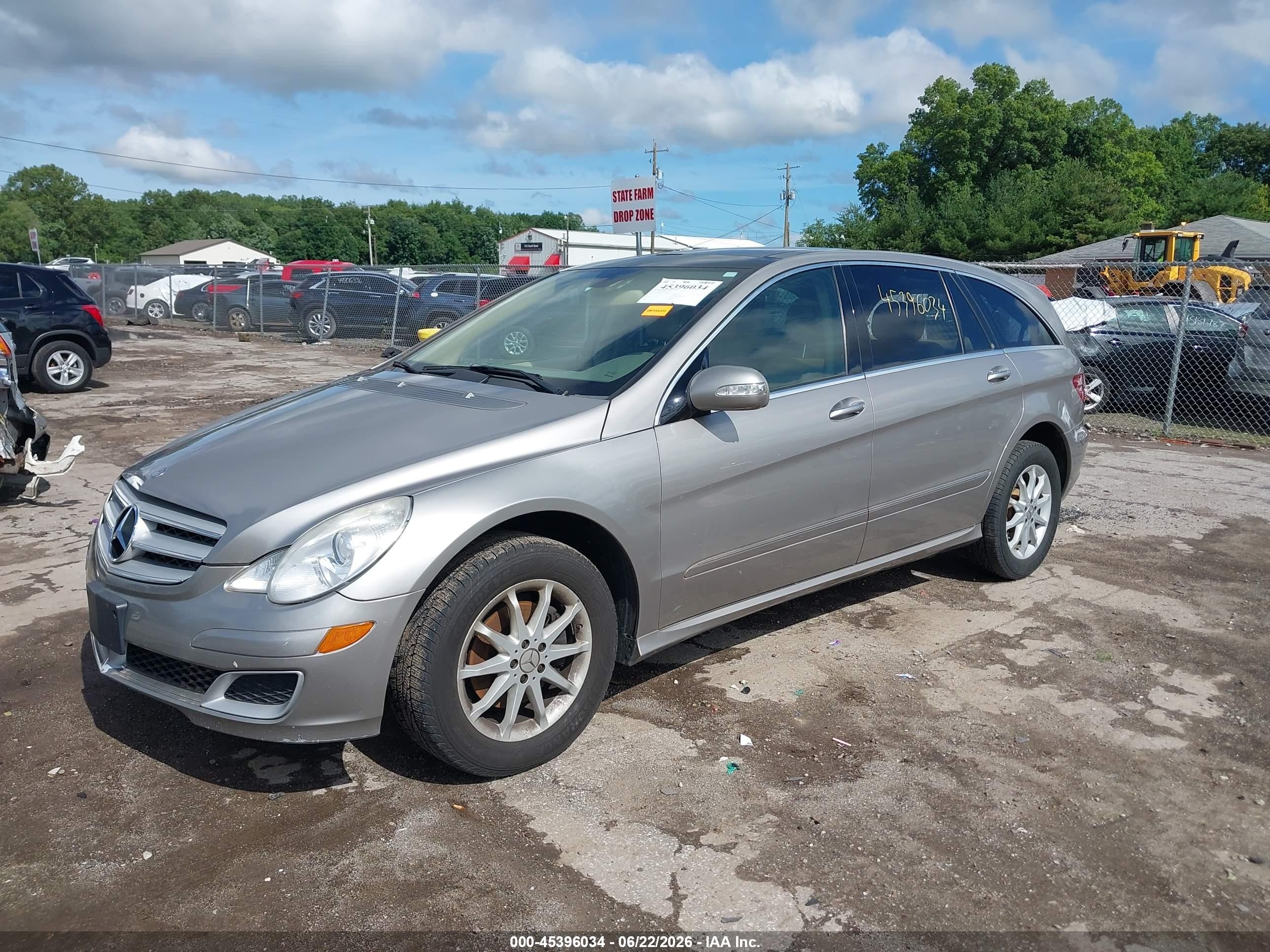 2007 Mercedes-benz R 350 4matic Silver vin: 4JGCB65E97A053696