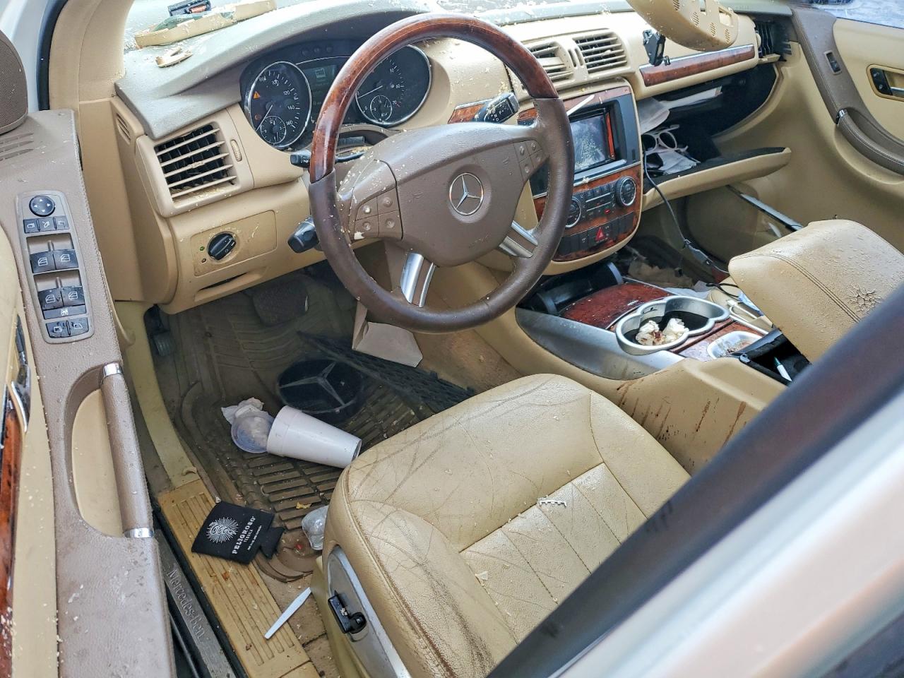 2006 Mercedes-benz R 350 White vin: 4JGCB65EX6A030541