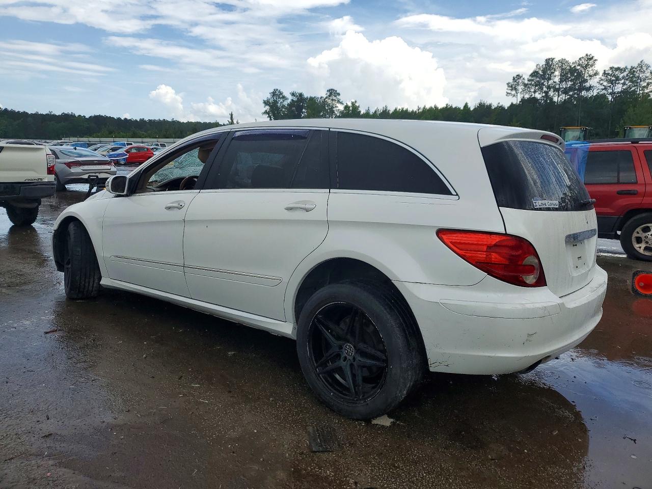 2006 Mercedes-benz R 350 White vin: 4JGCB65EX6A030541