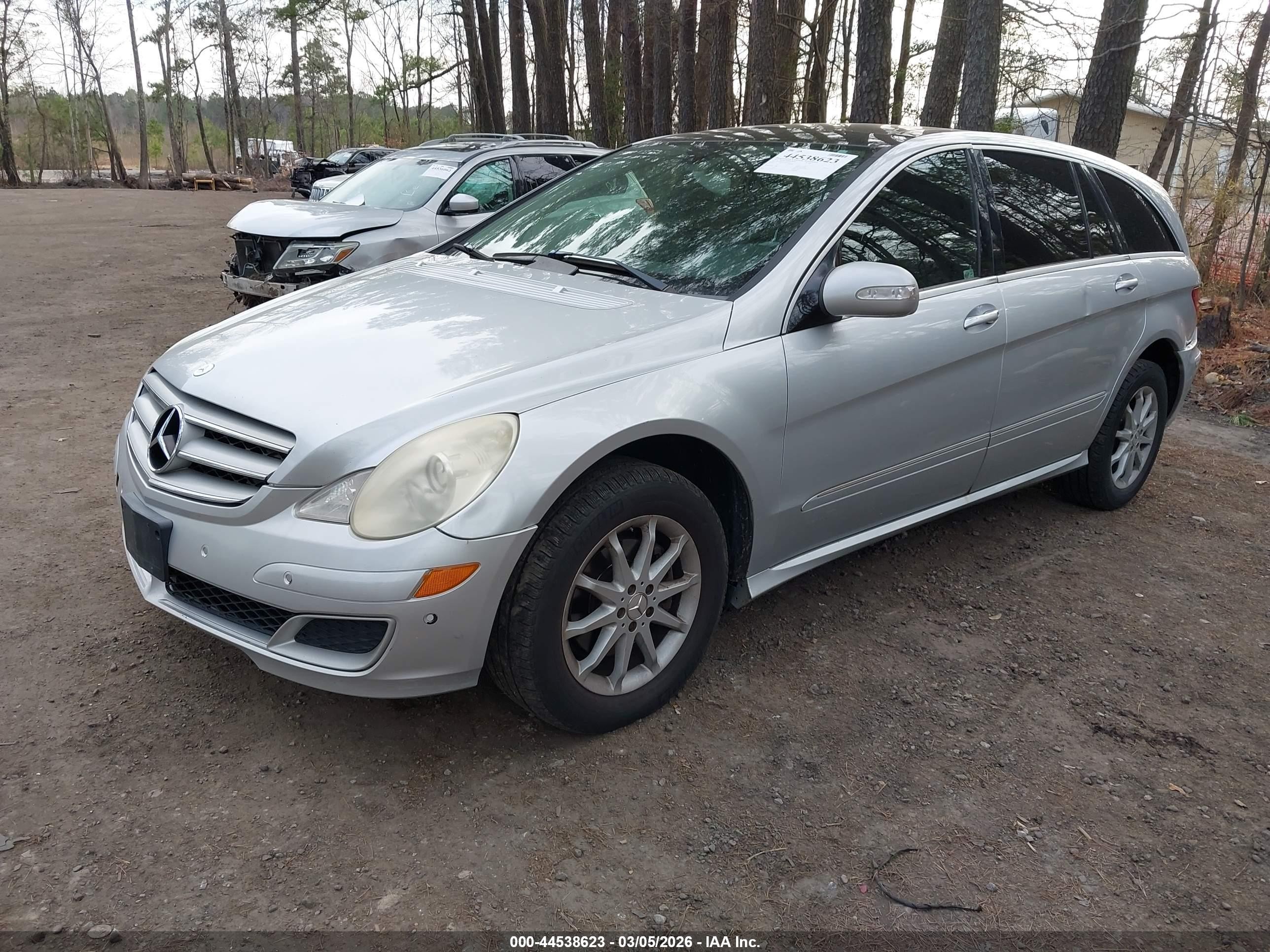 2007 Mercedes-benz R 350 4matic Silver vin: 4JGCB65EX7A047678
